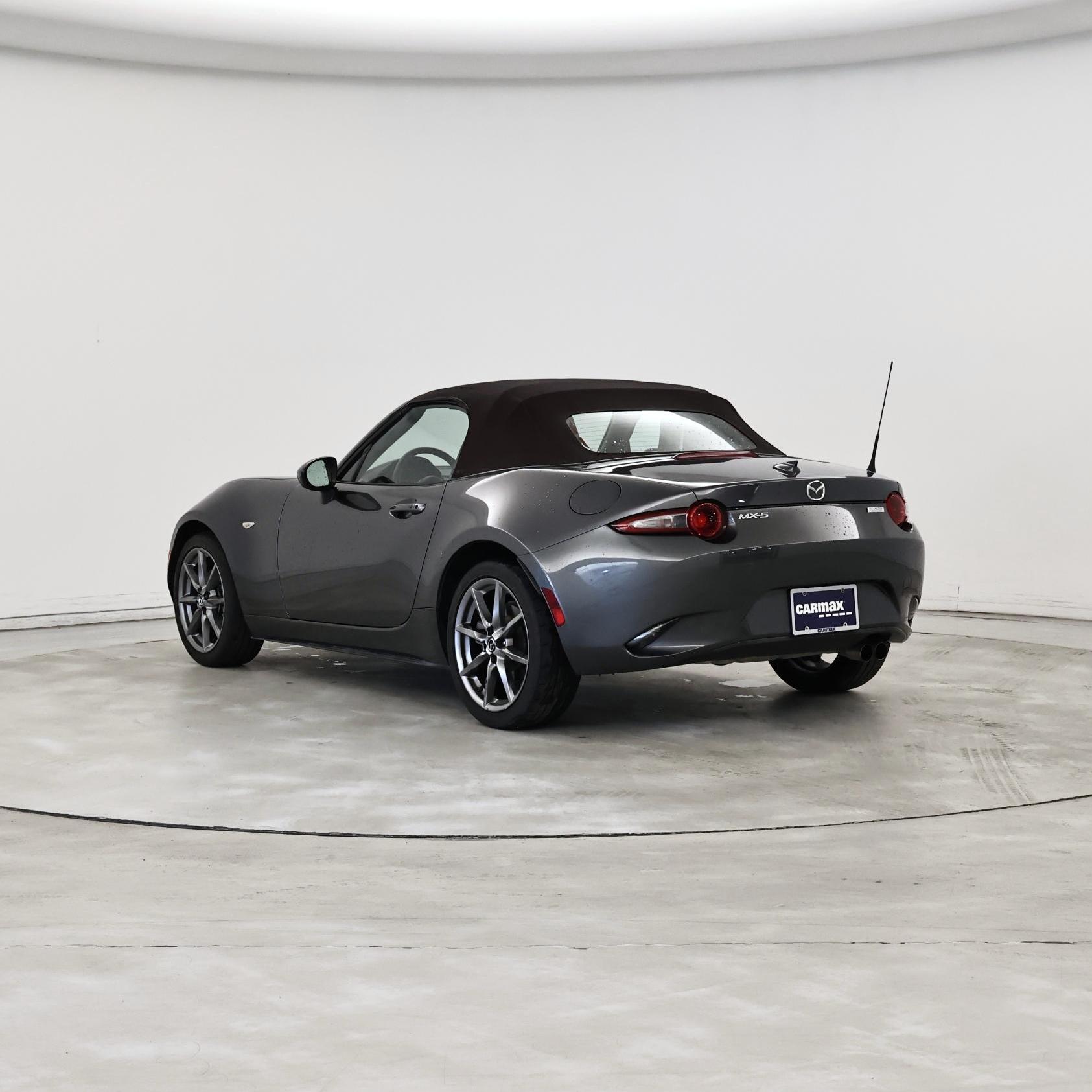 Thumbnail: 2018 Mazda MX-5 Miata - 2