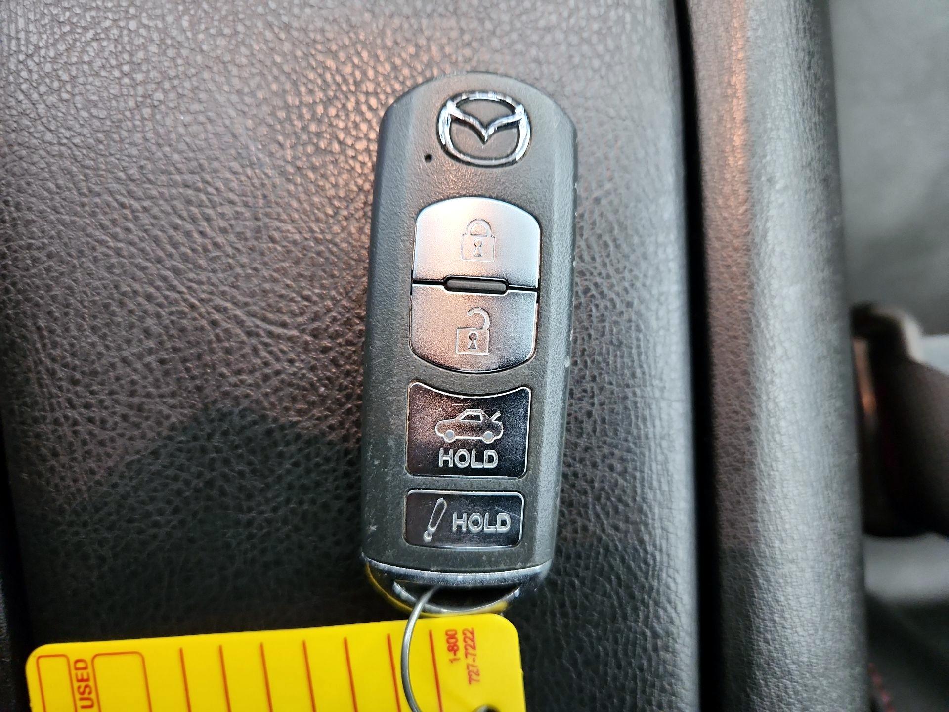 Thumbnail: 2018 Mazda MX-5 Miata - 20