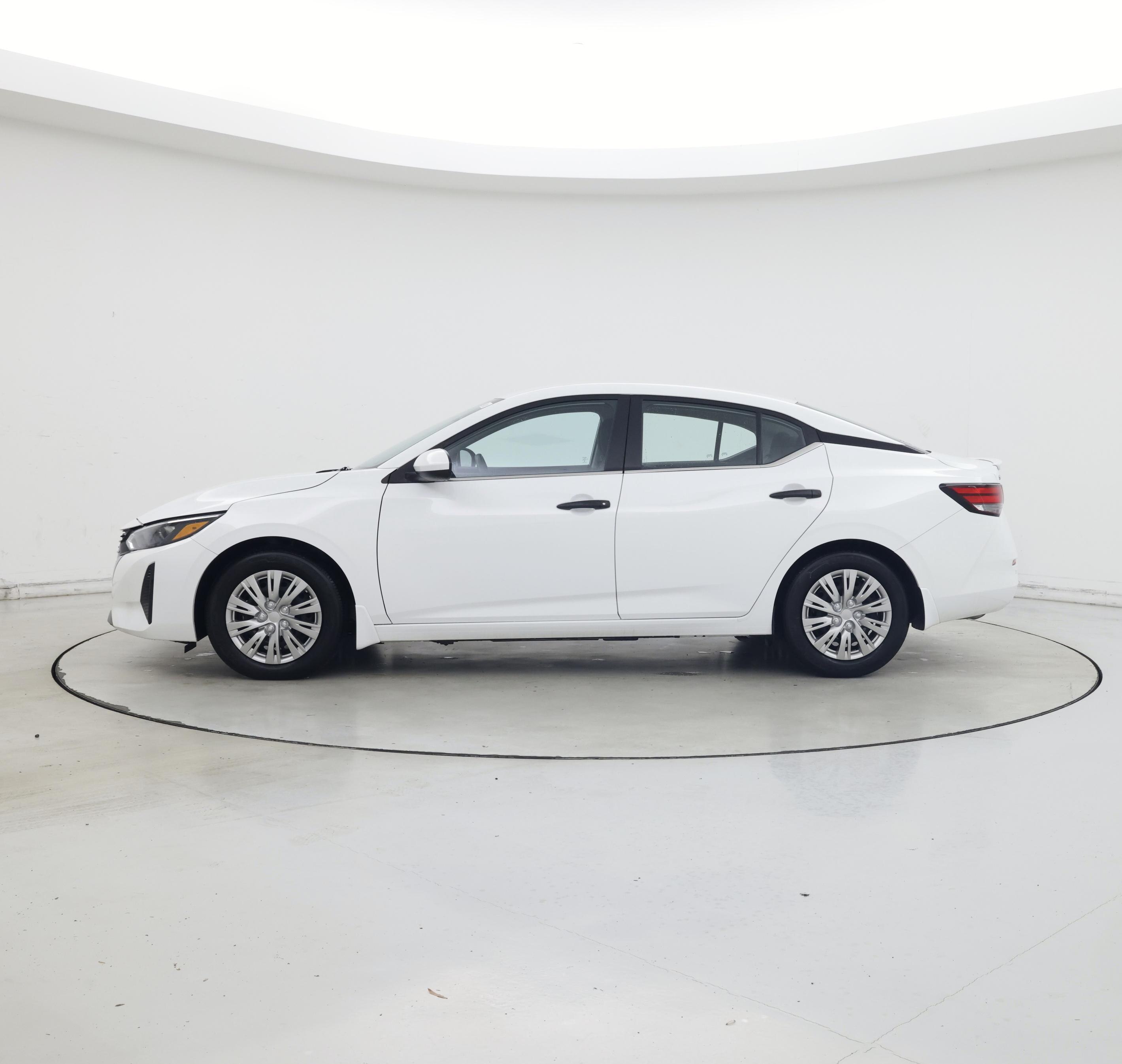 Thumbnail: 2025 Nissan Sentra - 3