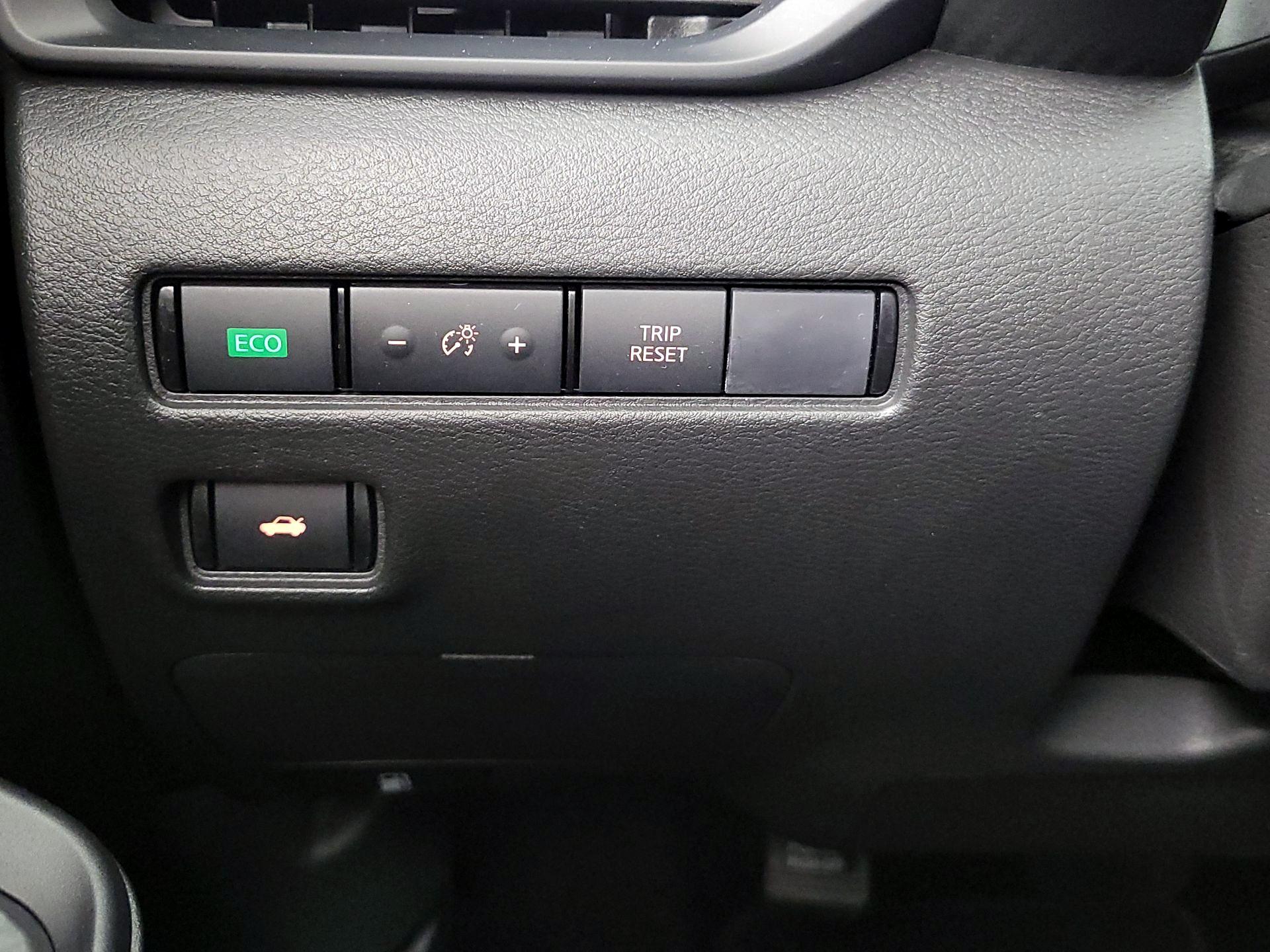 Thumbnail: 2025 Nissan Sentra - 13