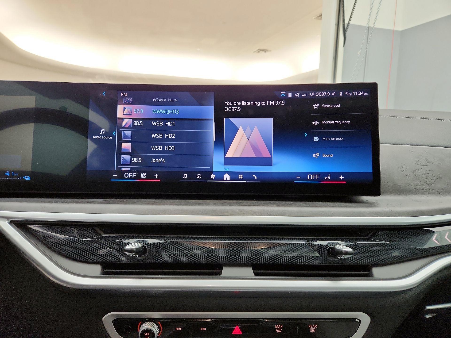 Thumbnail: 2024 BMW X5 - 16