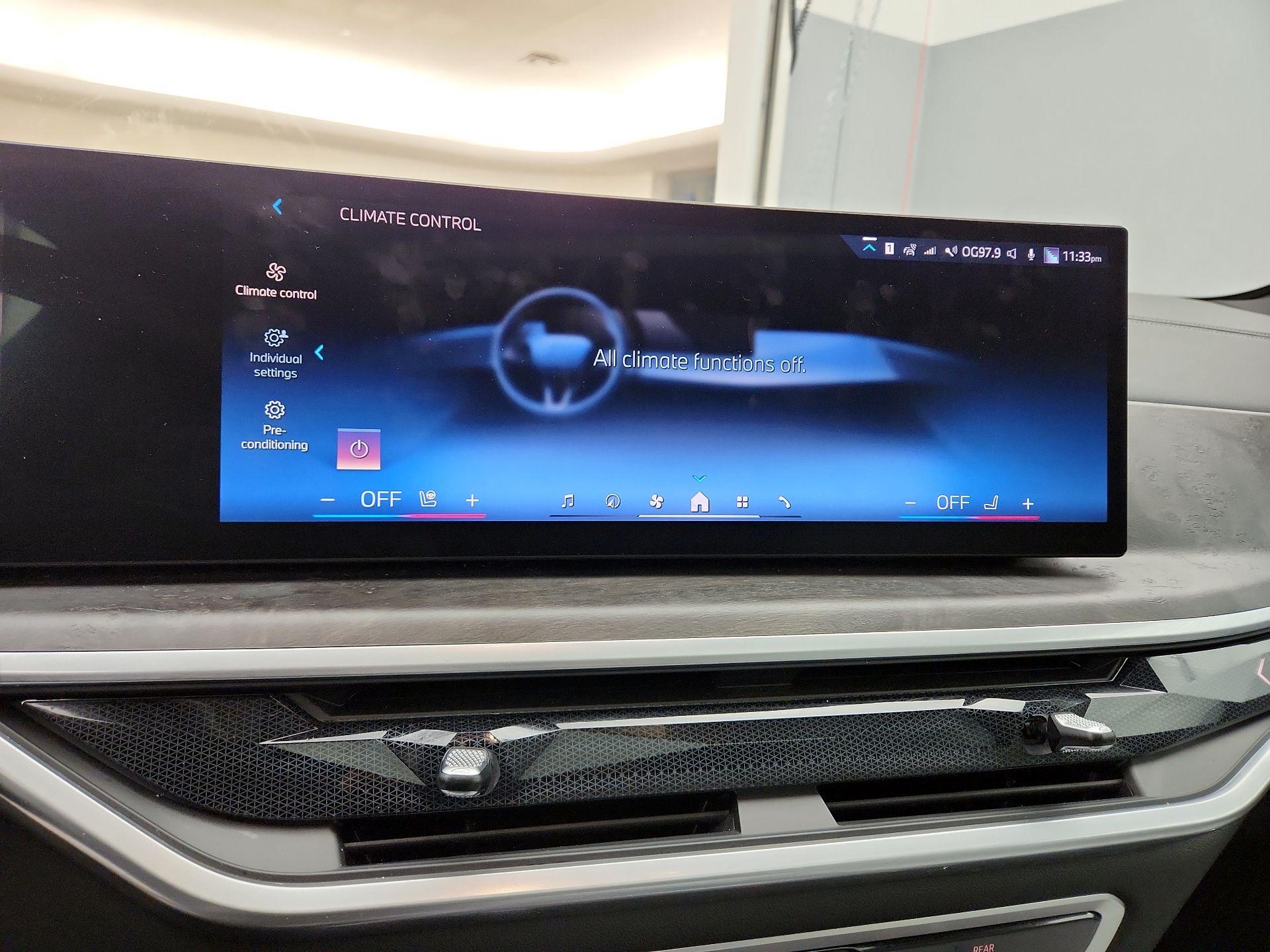 Thumbnail: 2024 BMW X5 - 17