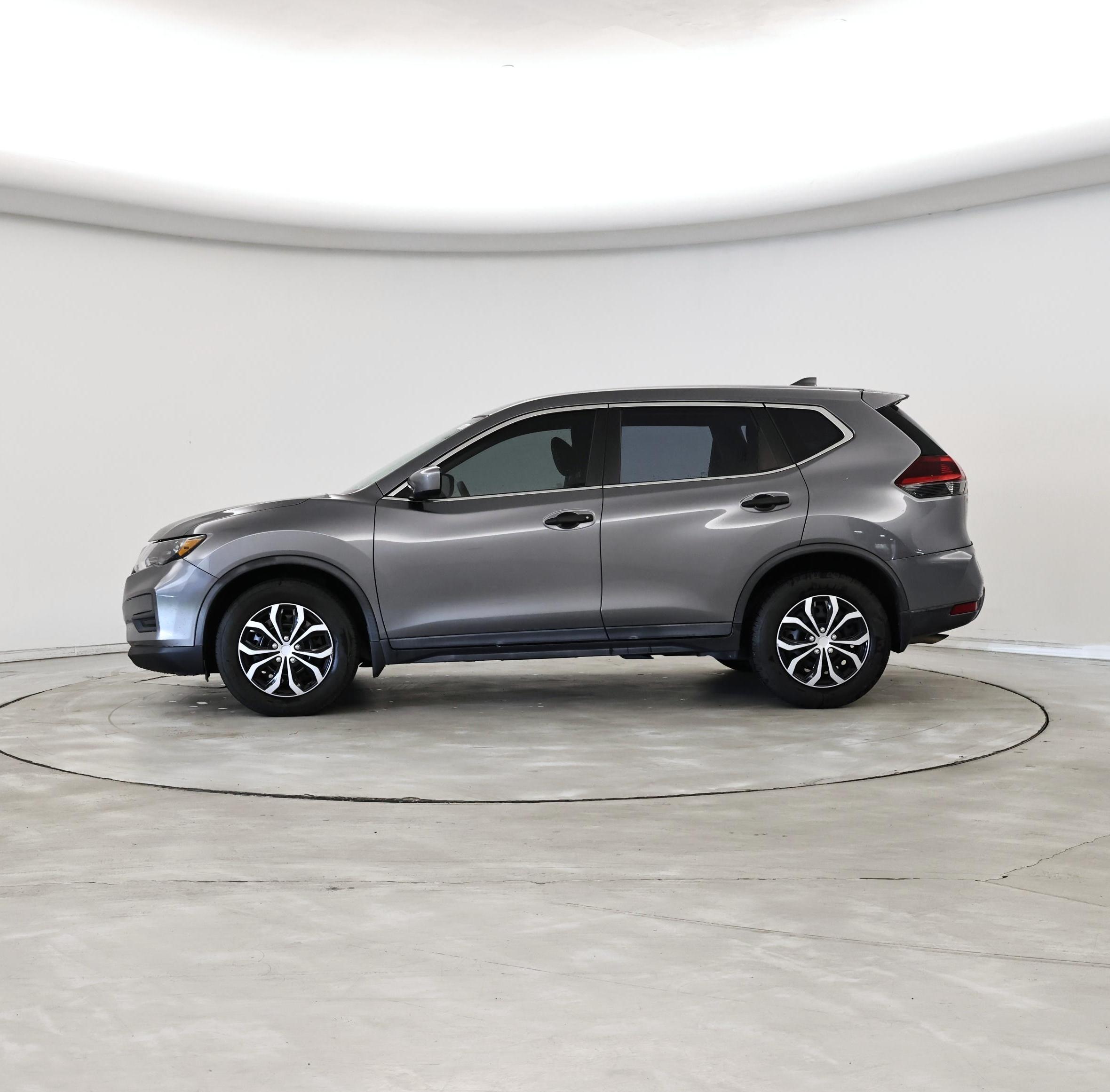 Thumbnail: 2018 Nissan Rogue - 3