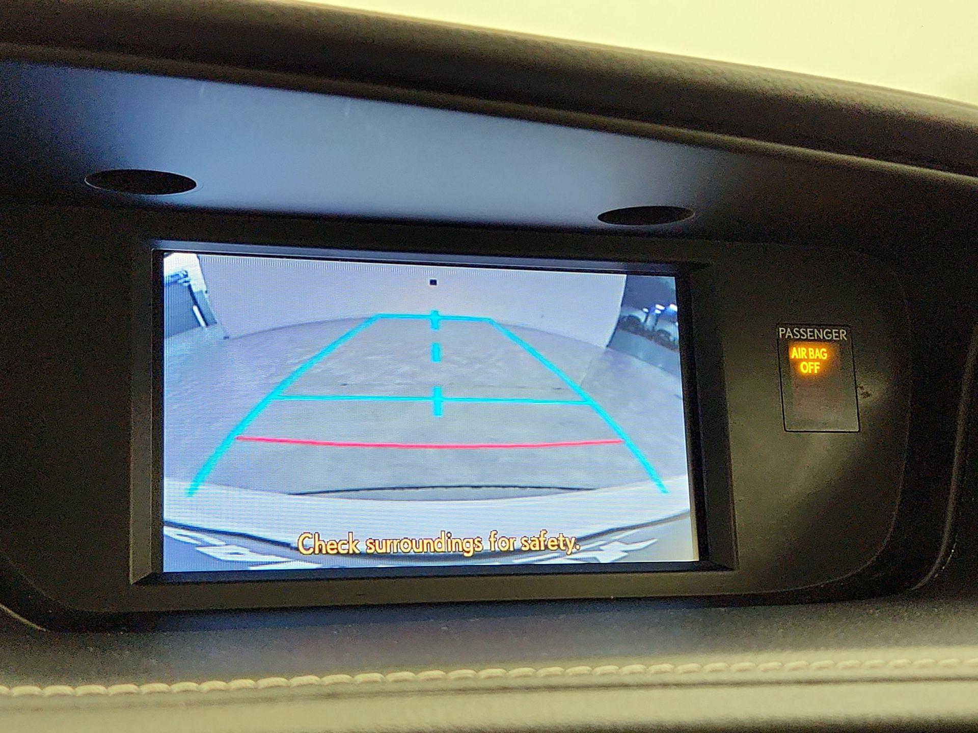 Thumbnail: 2014 Lexus ES - 14