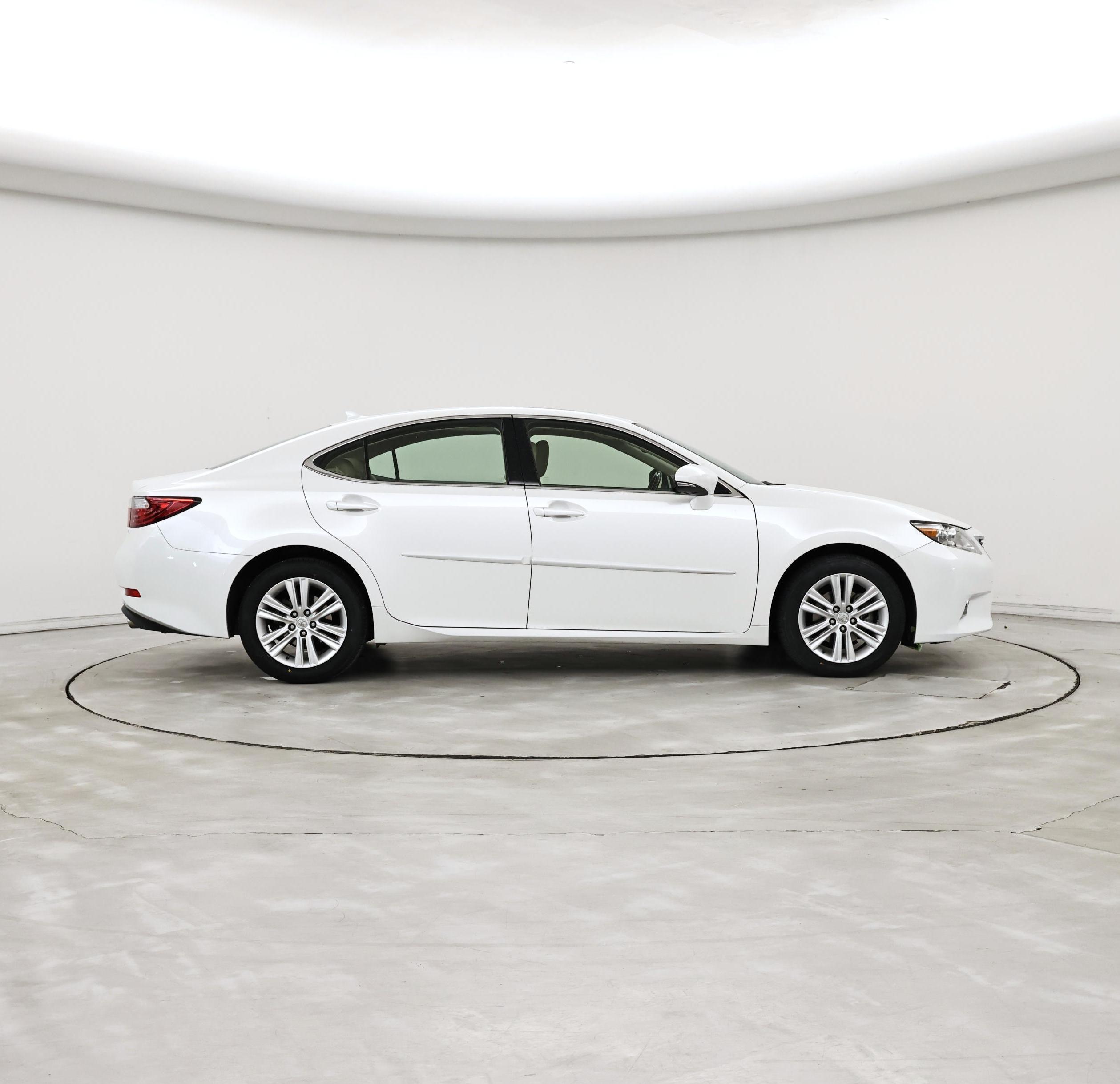 Thumbnail: 2014 Lexus ES - 7