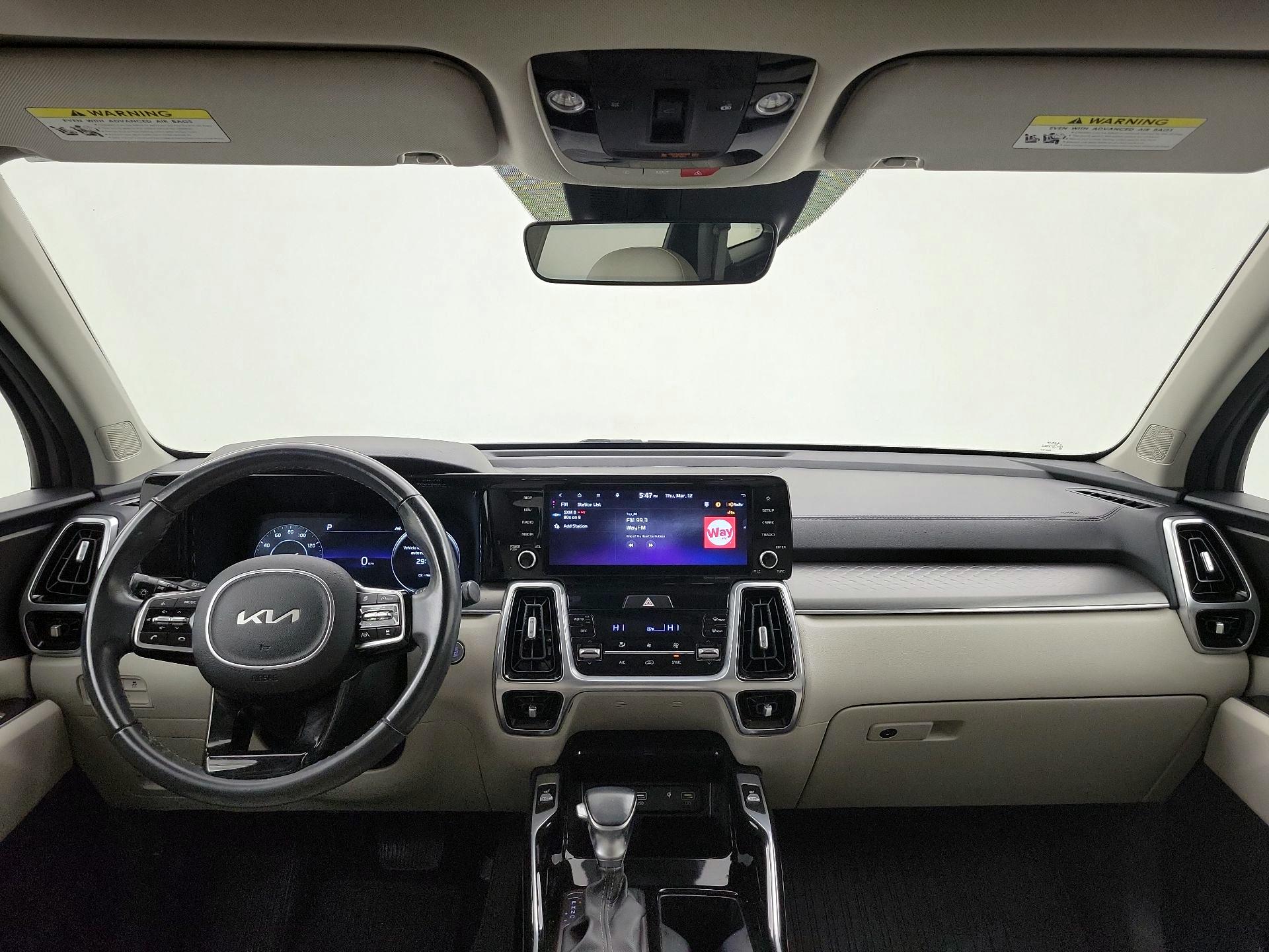 Thumbnail: 2023 Kia Sorento - 9