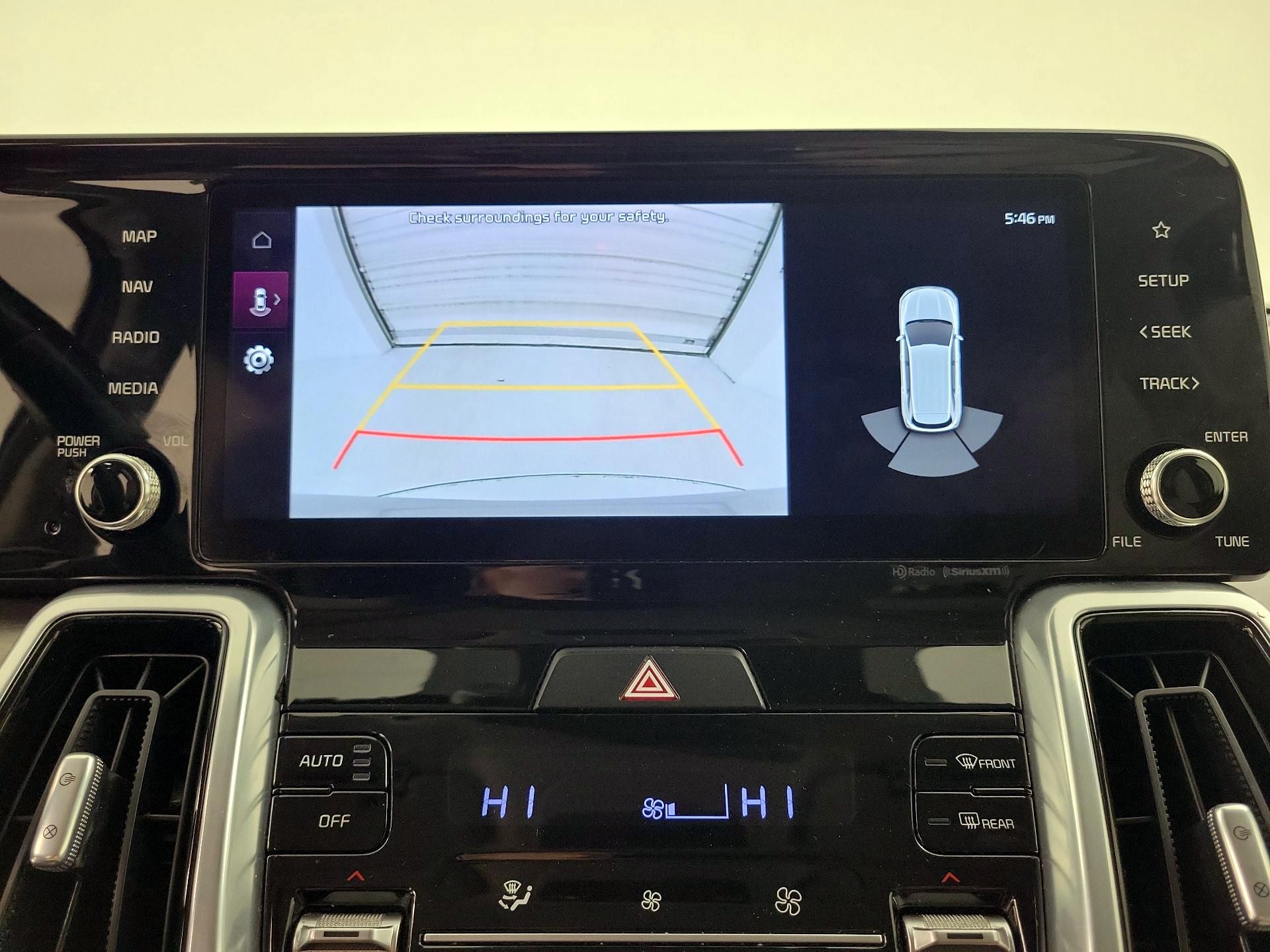 Thumbnail: 2023 Kia Sorento - 14