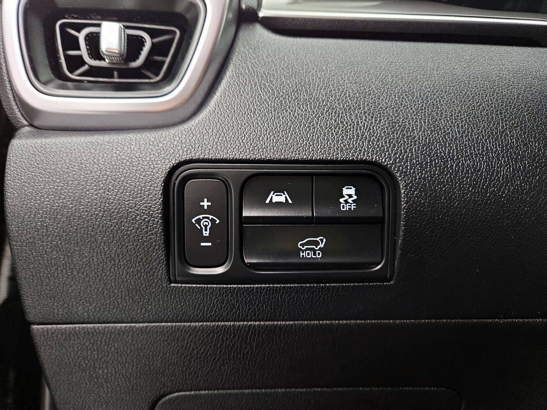 Thumbnail: 2023 Kia Sorento - 13