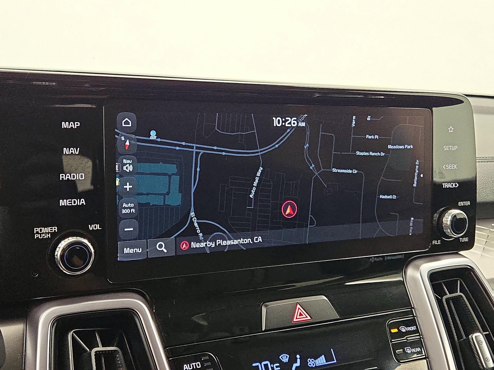 Thumbnail: 2023 Kia Sorento - 14