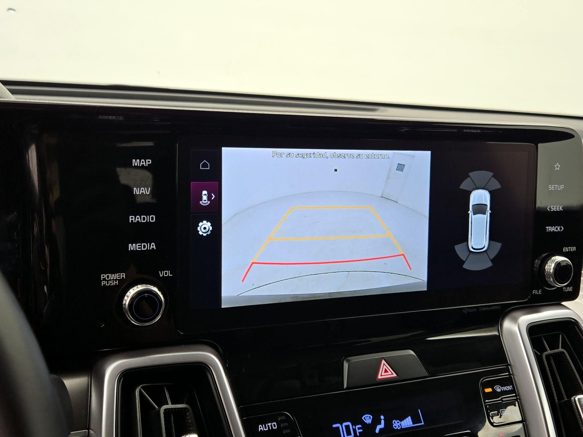 Thumbnail: 2023 Kia Sorento - 15