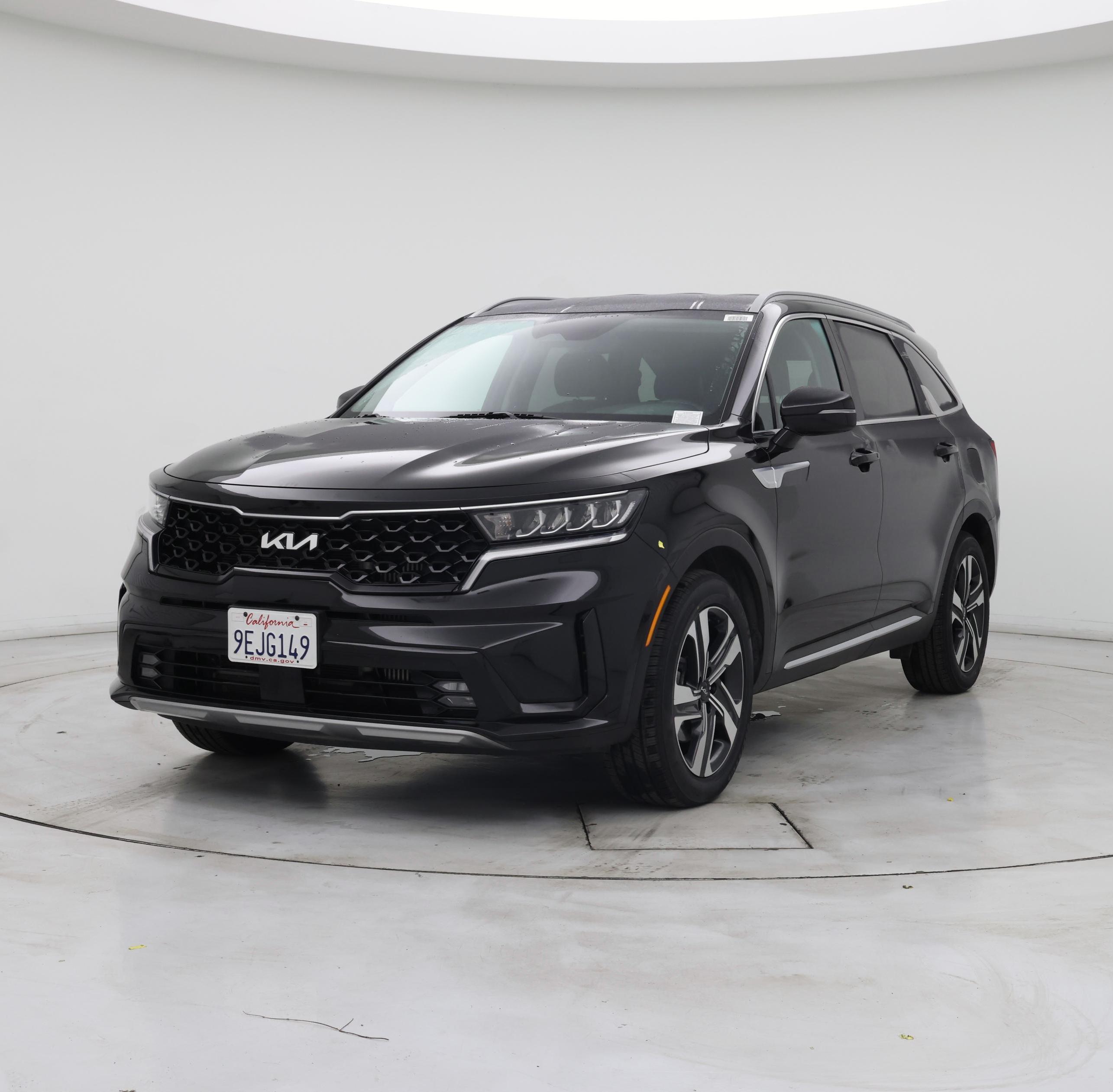 Thumbnail: 2023 Kia Sorento - 4