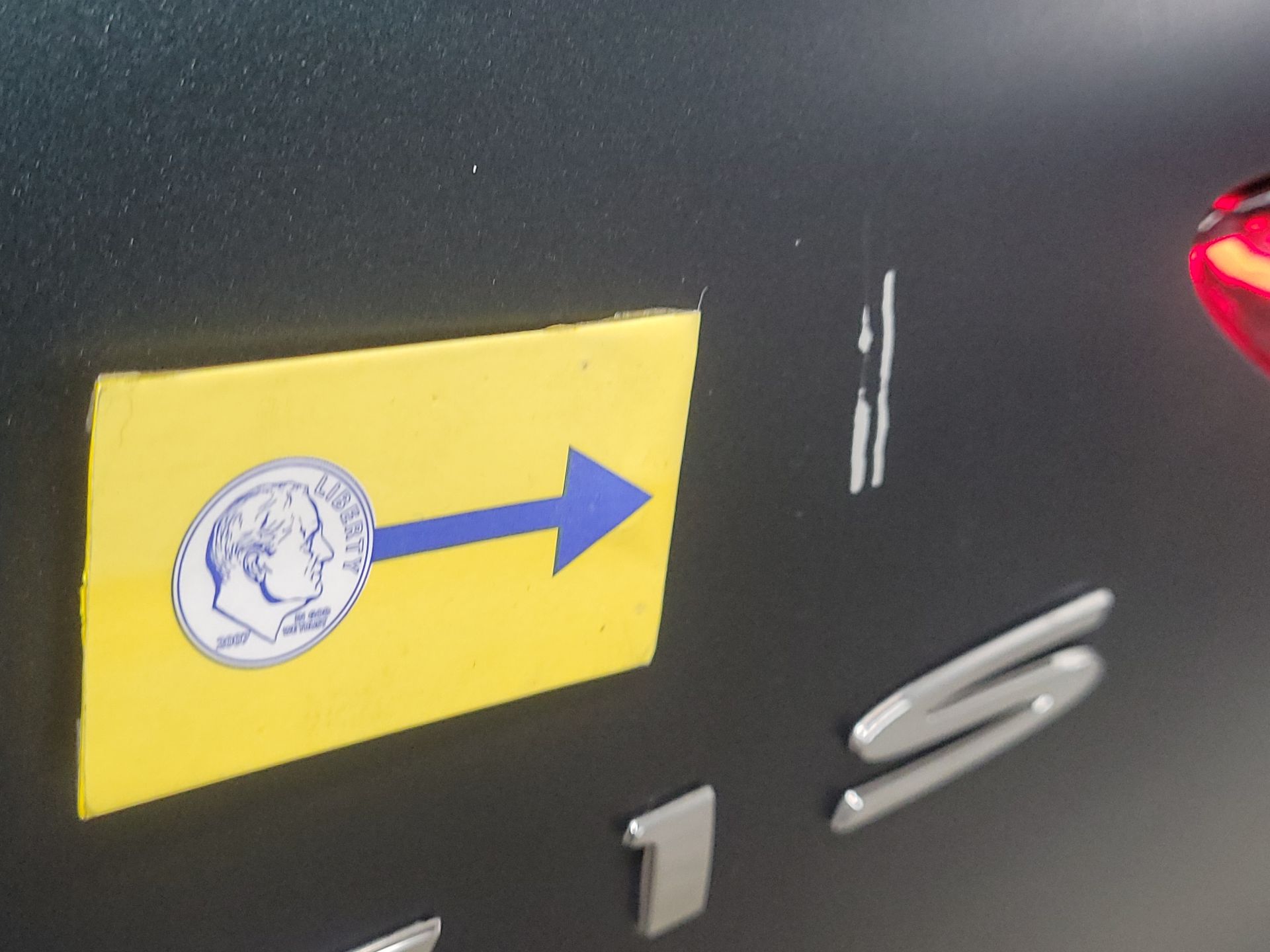 Thumbnail: 2023 Genesis GV70 - 19