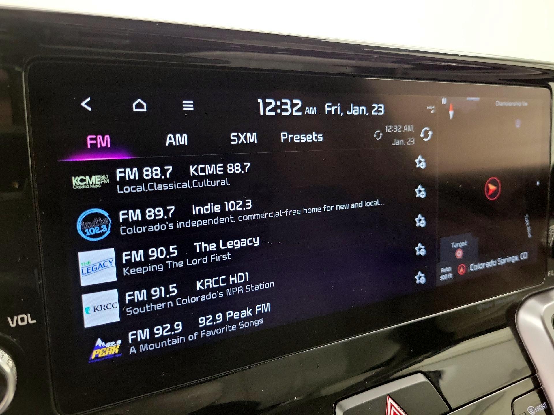 Thumbnail: 2023 Kia Sorento - 16