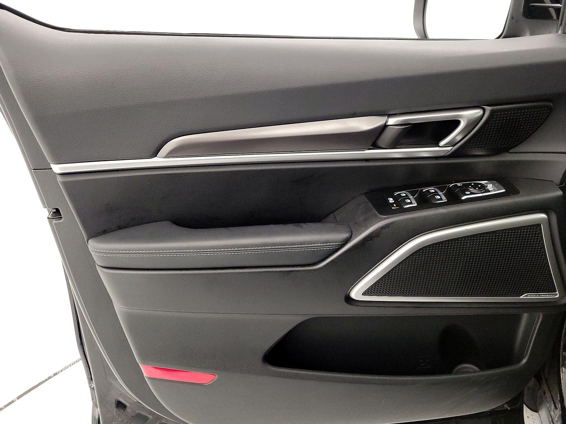 Thumbnail: 2023 Kia Telluride - 12