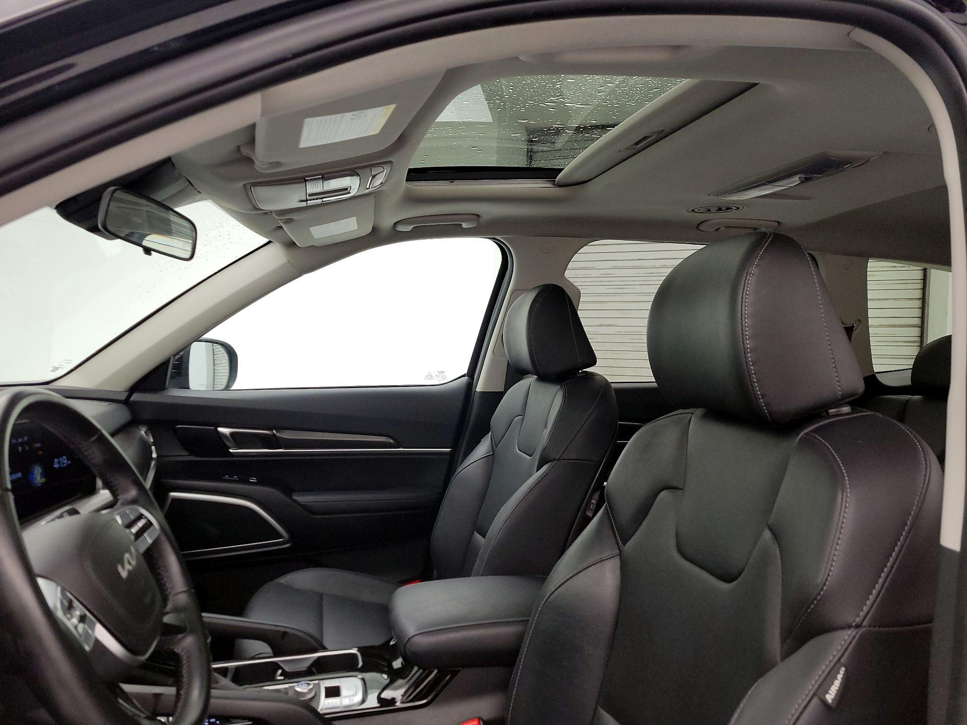 Thumbnail: 2023 Kia Telluride - 20