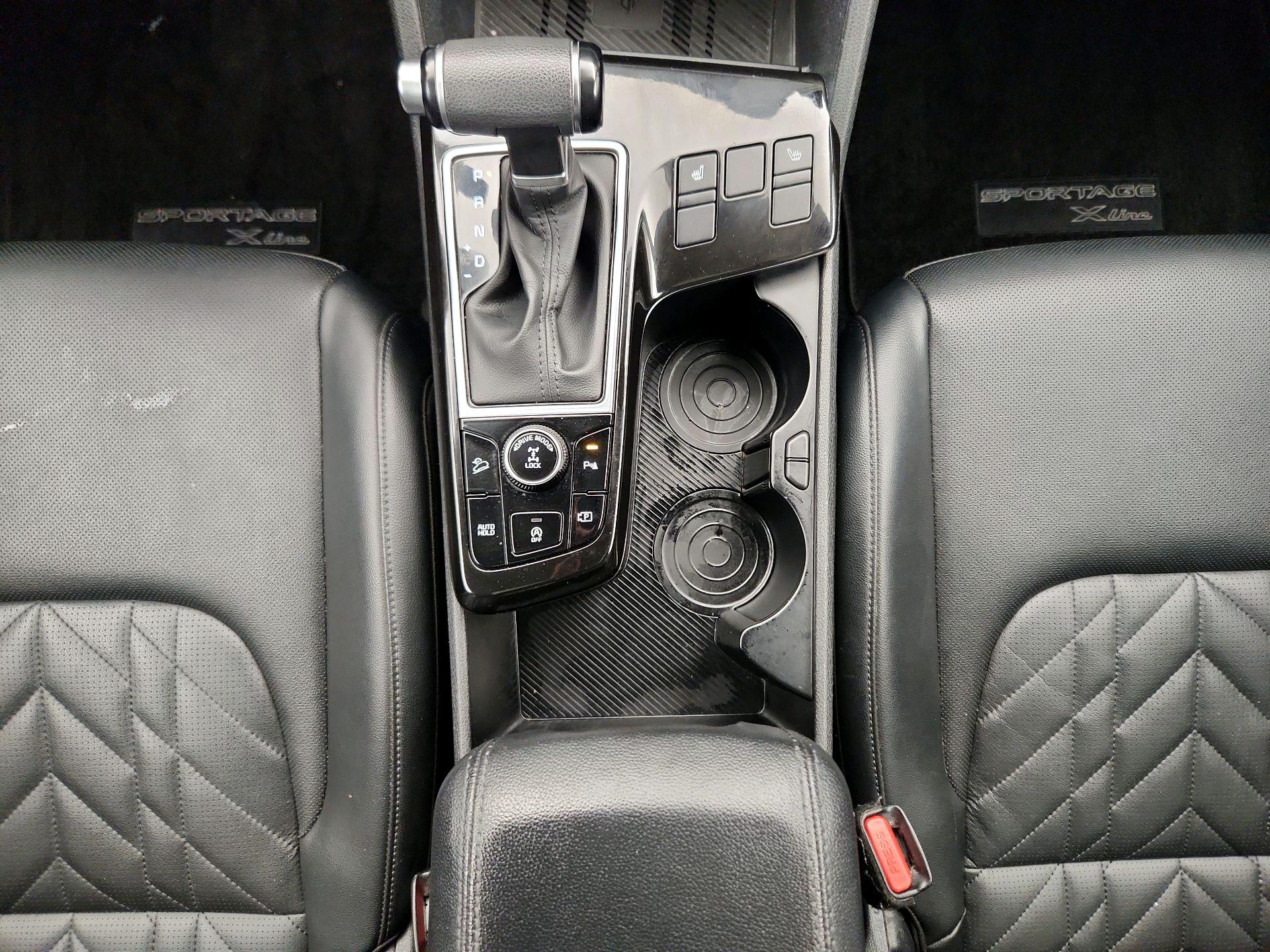 Thumbnail: 2023 Kia Sportage - 18