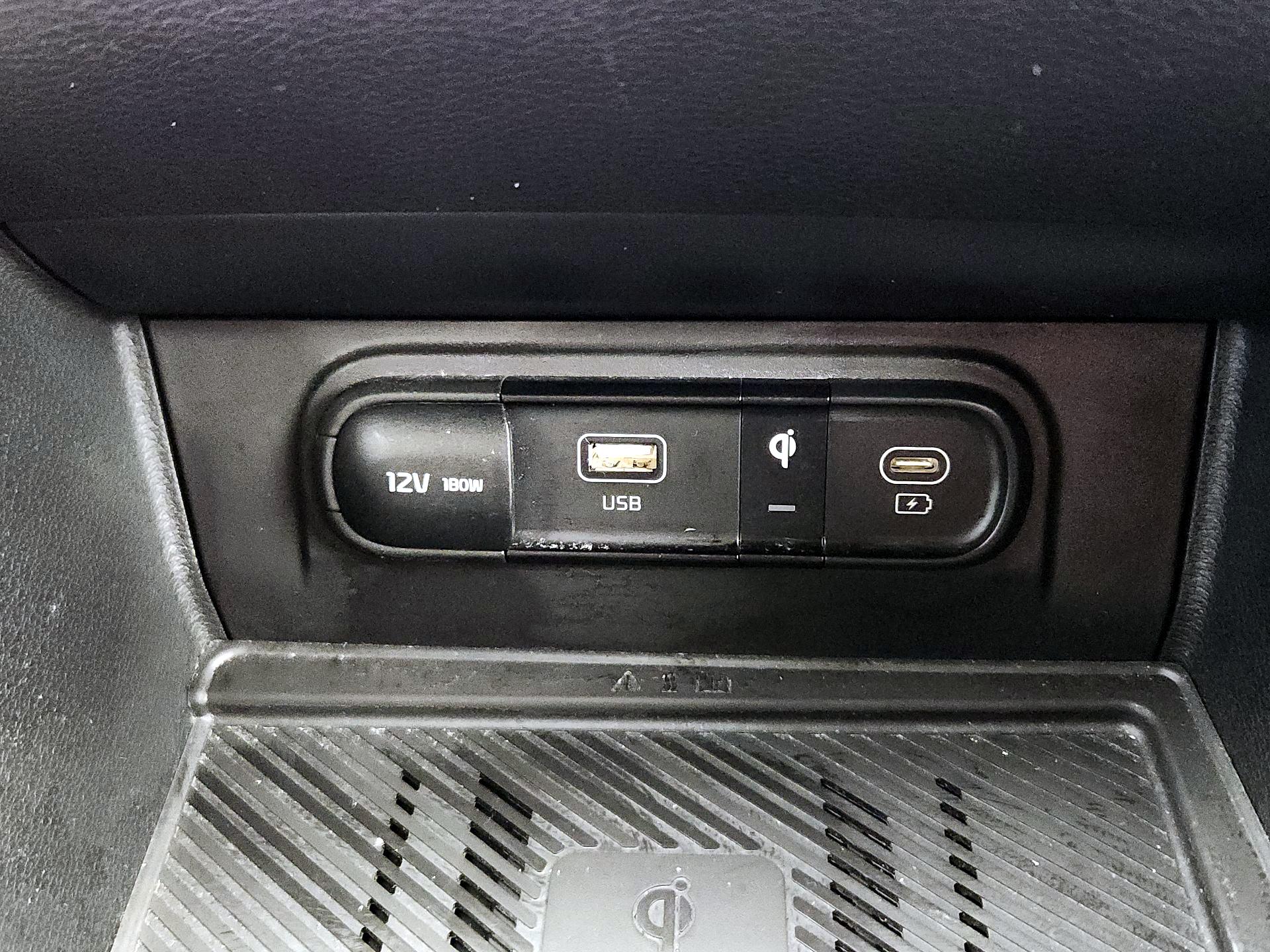 Thumbnail: 2023 Kia Sportage - 19