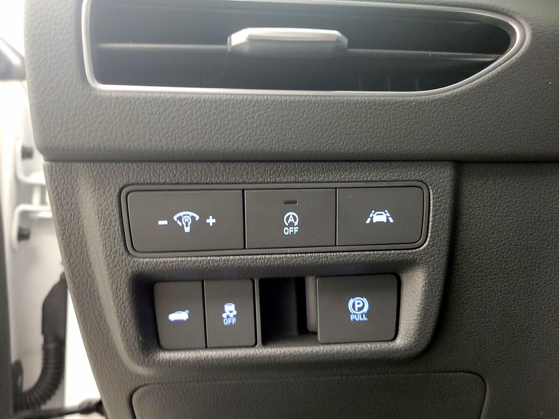 Thumbnail: 2022 Hyundai Sonata - 13