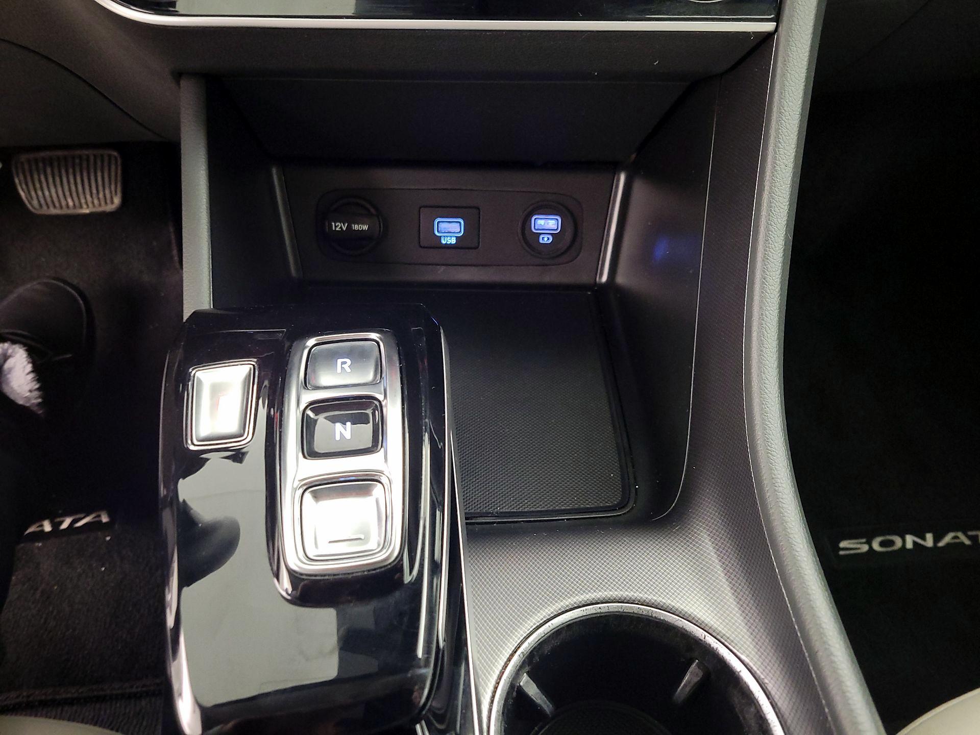 Thumbnail: 2022 Hyundai Sonata - 17