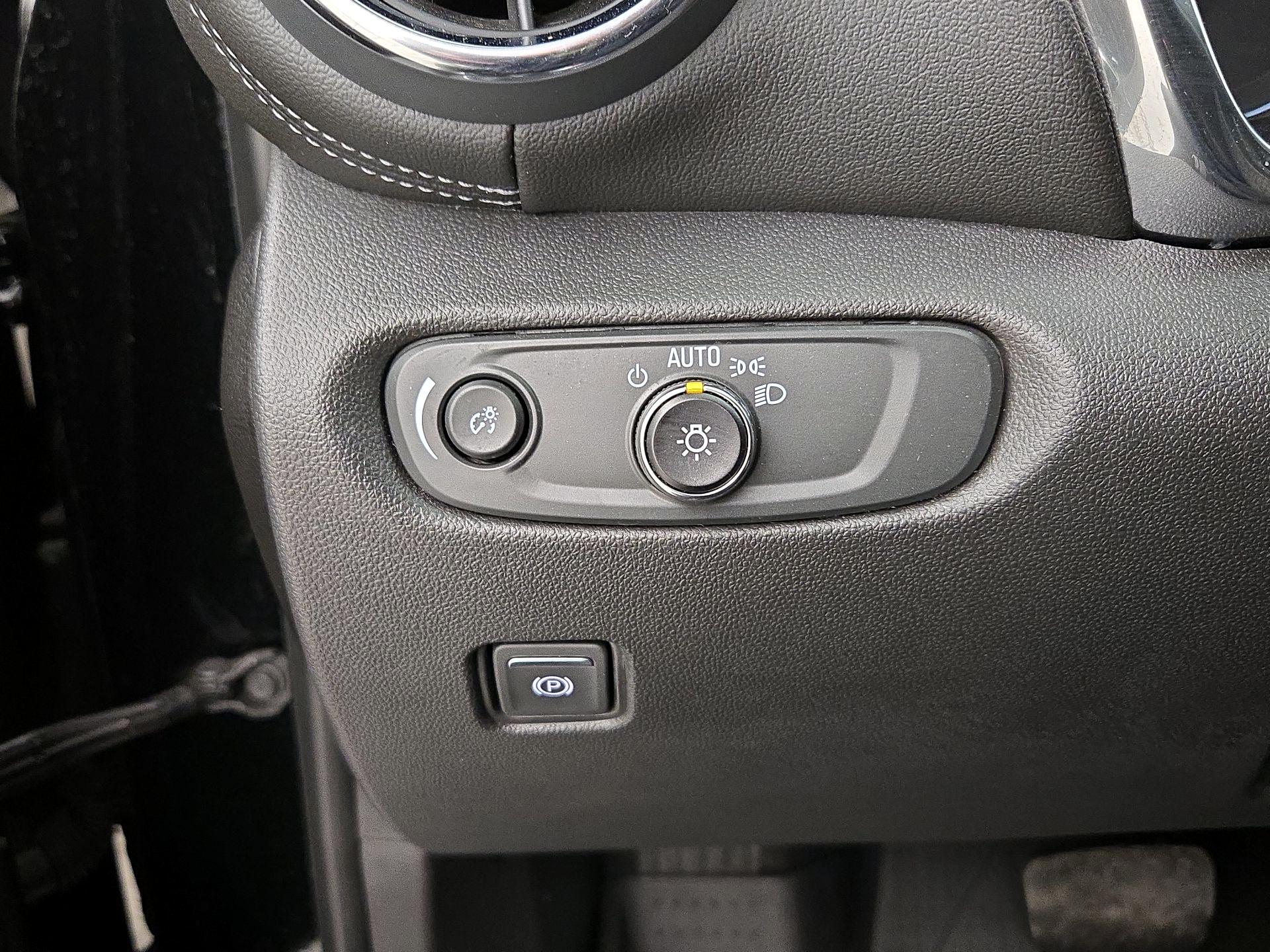 Thumbnail: 2023 Chevrolet Blazer - 13