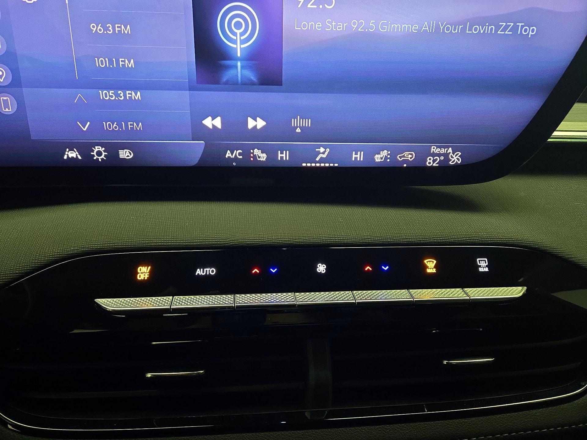 Thumbnail: 2025 Buick Enclave - 16