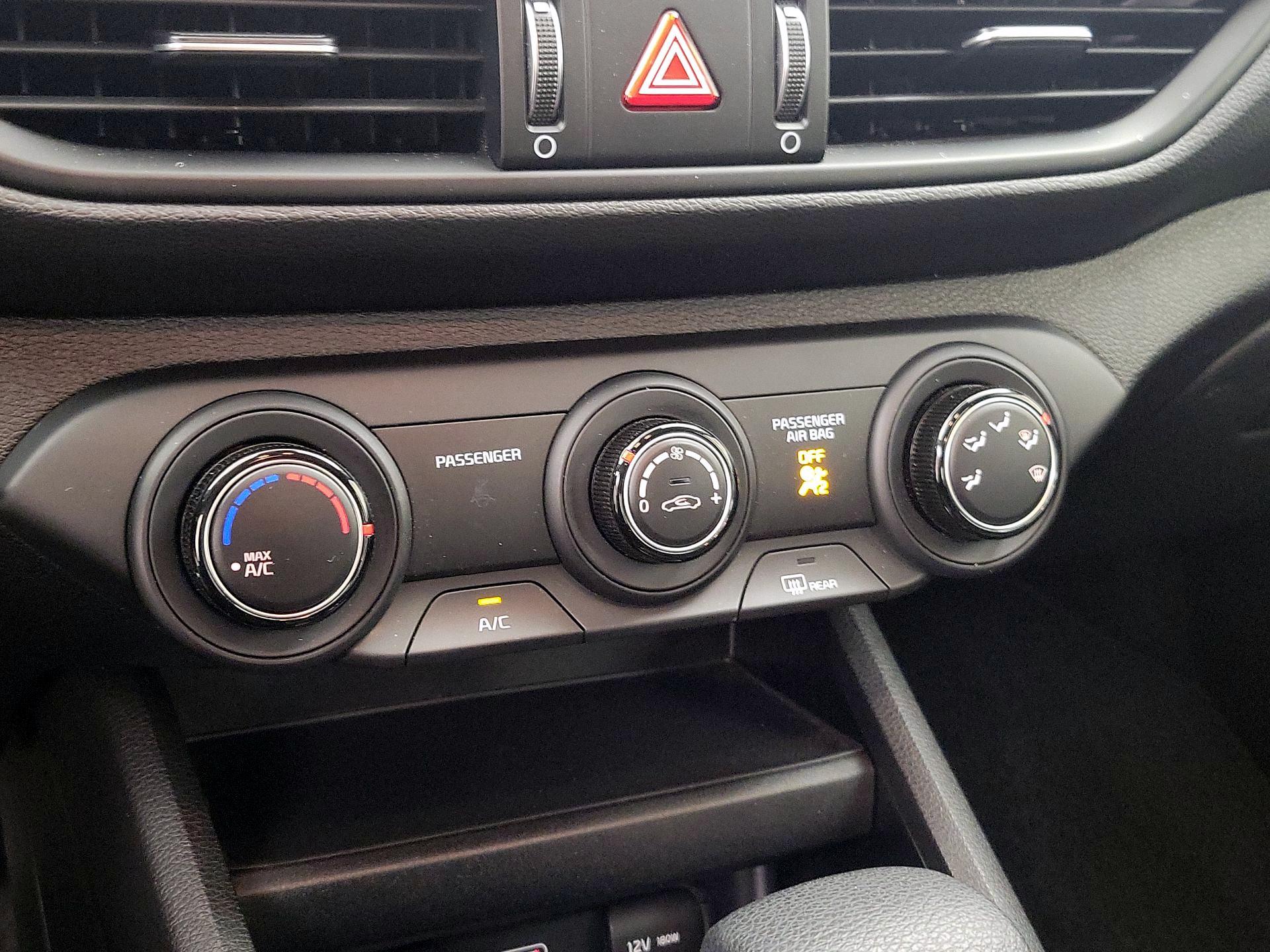 Thumbnail: 2023 Kia Forte - 16