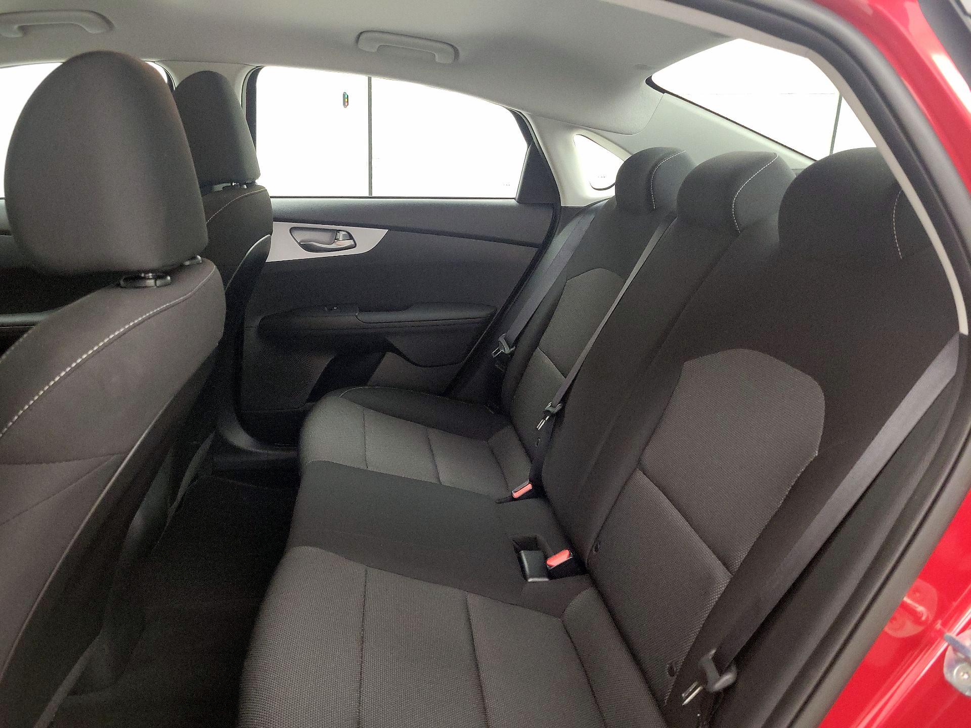 Thumbnail: 2023 Kia Forte - 19