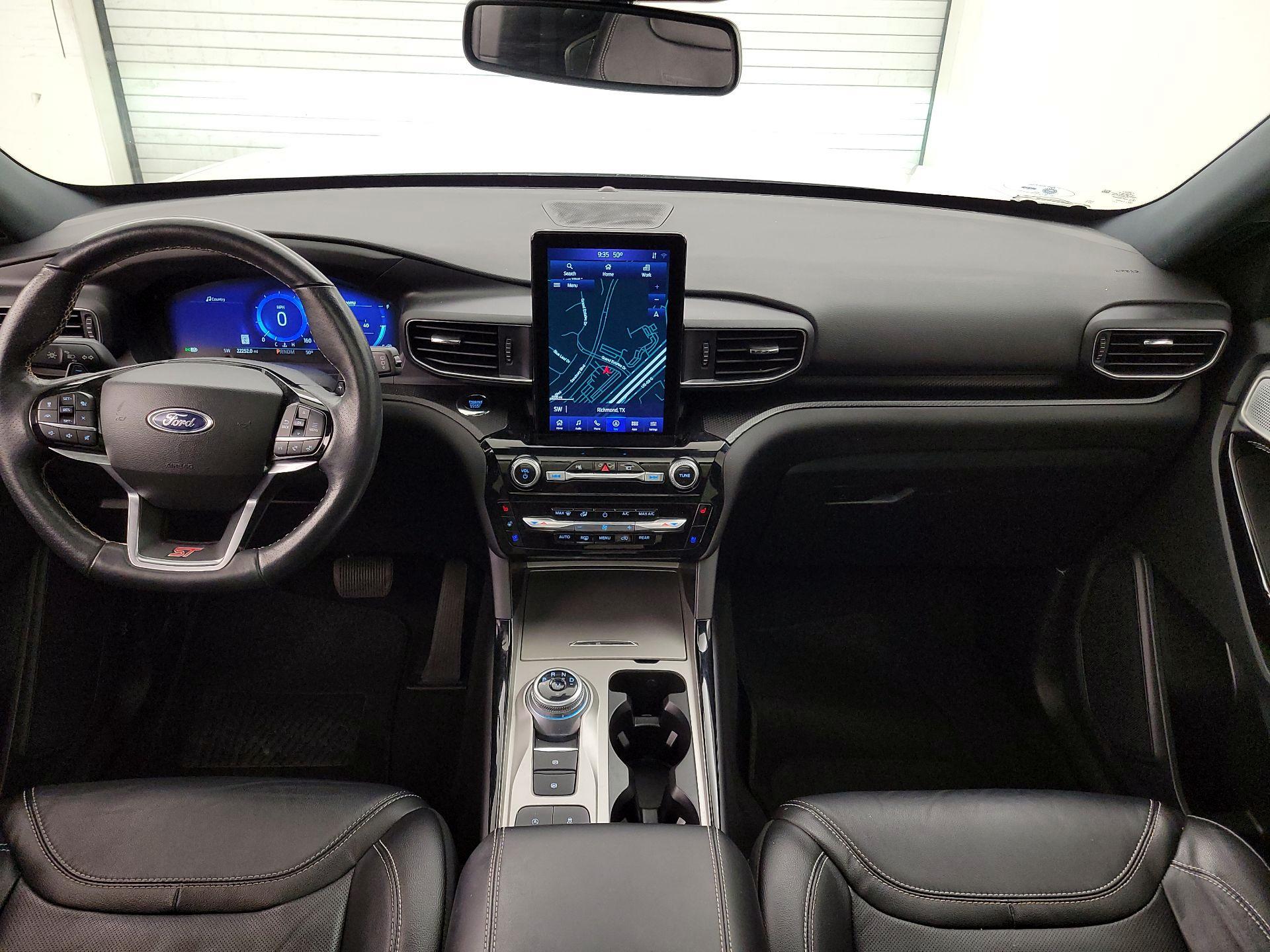 Thumbnail: 2022 Ford Explorer - 9