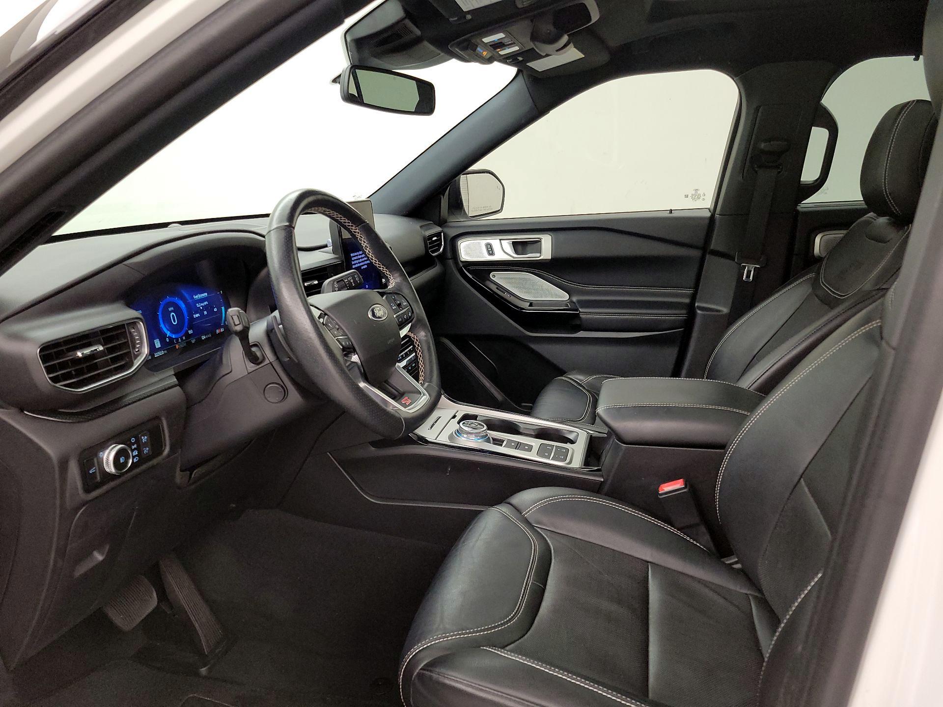 Thumbnail: 2022 Ford Explorer - 11