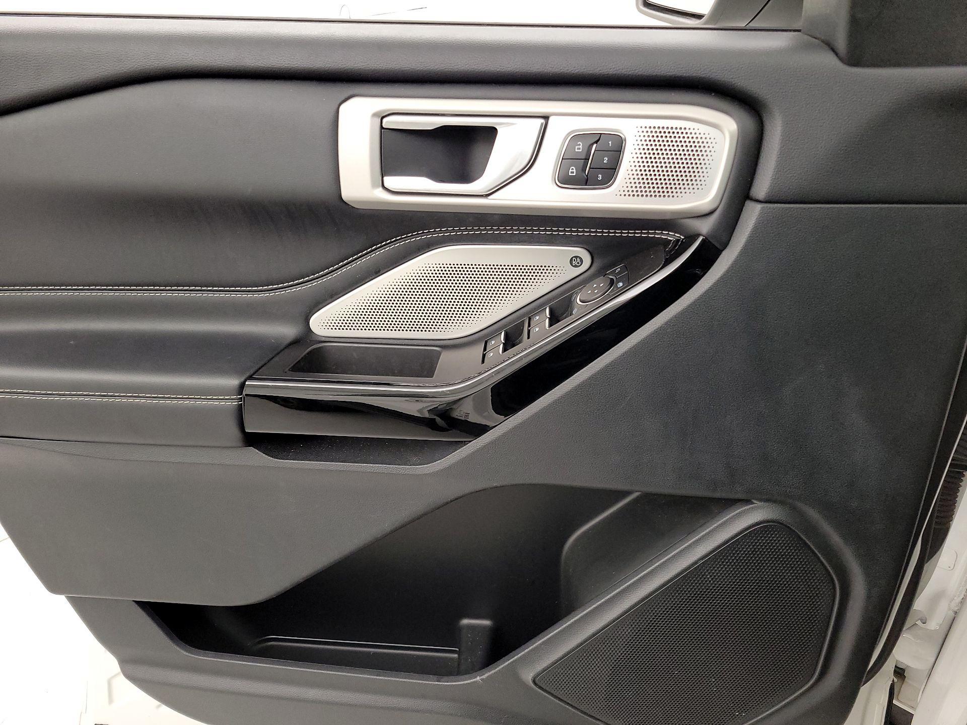 Thumbnail: 2022 Ford Explorer - 12