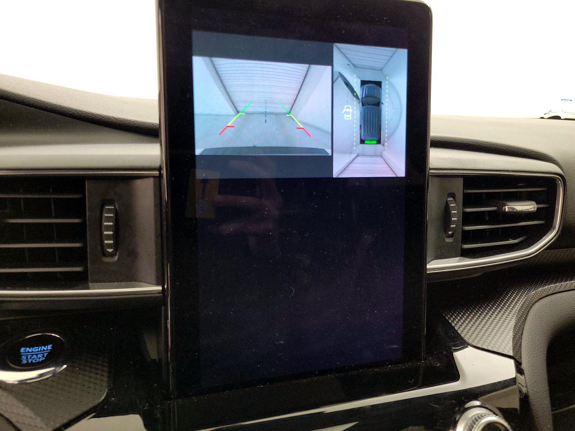 Thumbnail: 2022 Ford Explorer - 15