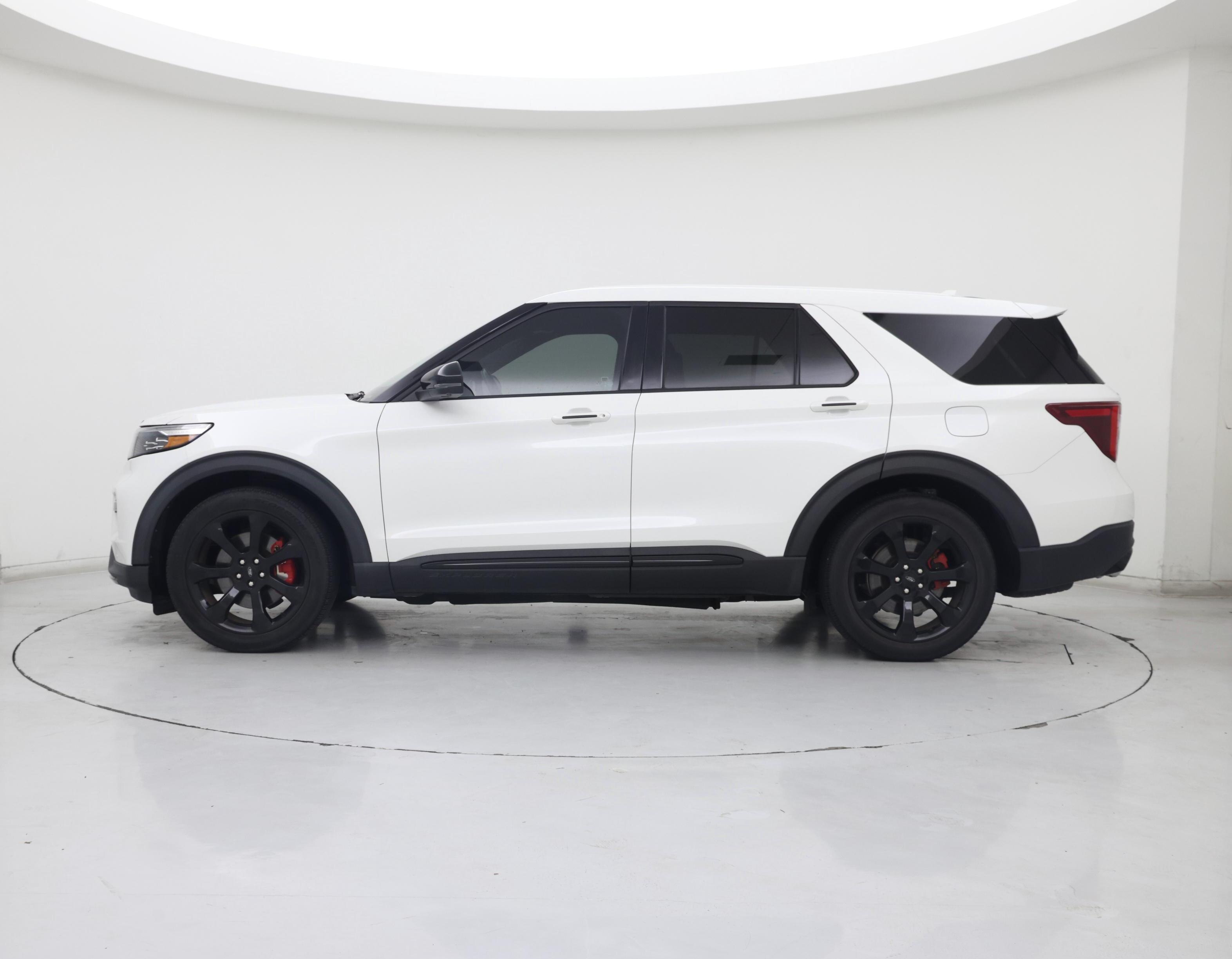 Thumbnail: 2022 Ford Explorer - 3