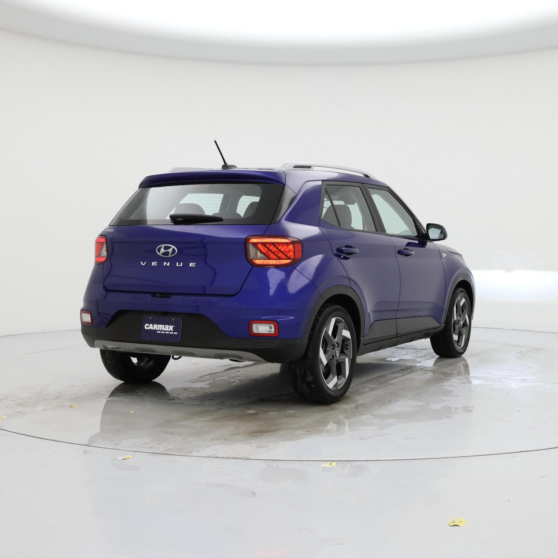 Thumbnail: 2023 Hyundai Venue - 8