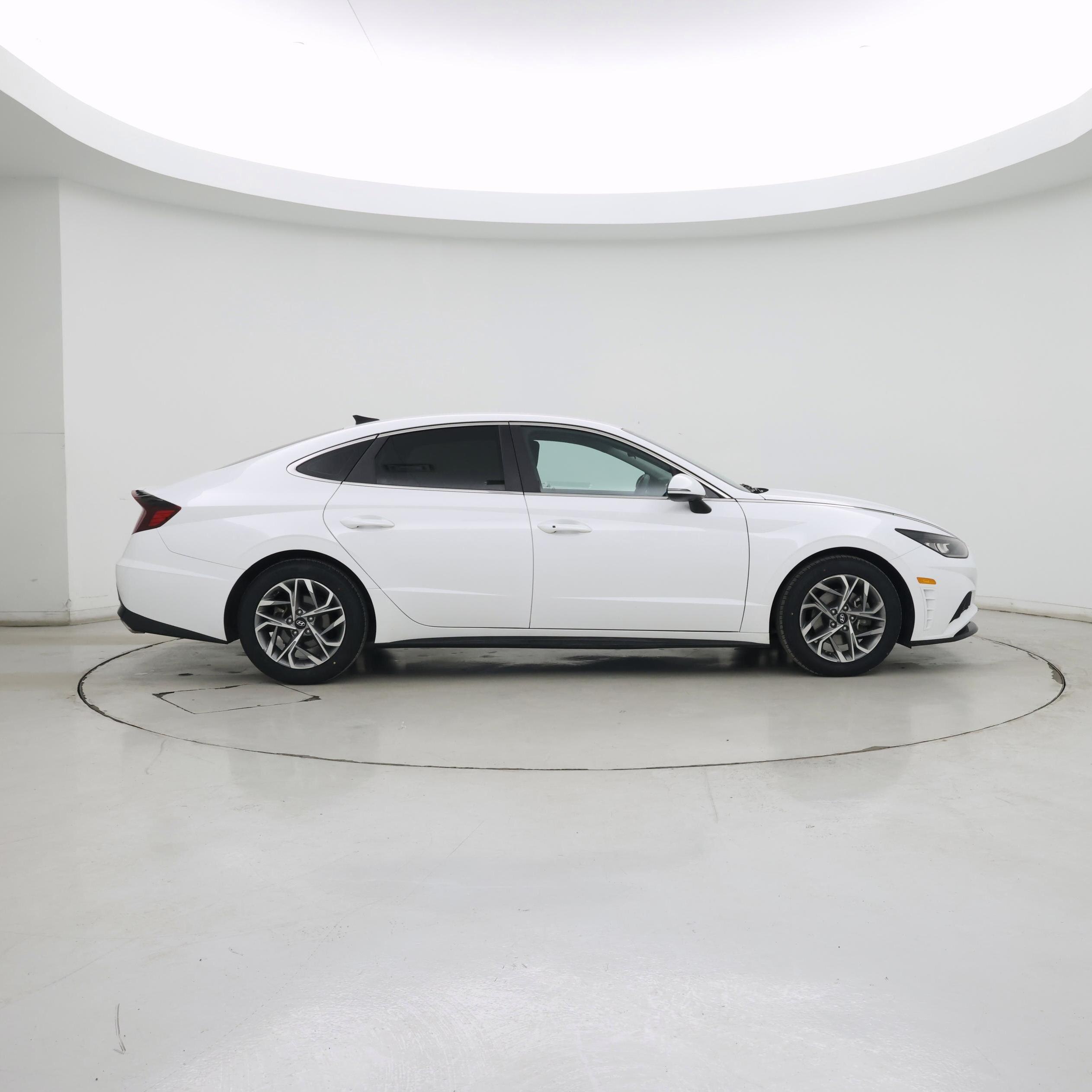 Thumbnail: 2023 Hyundai Sonata - 7