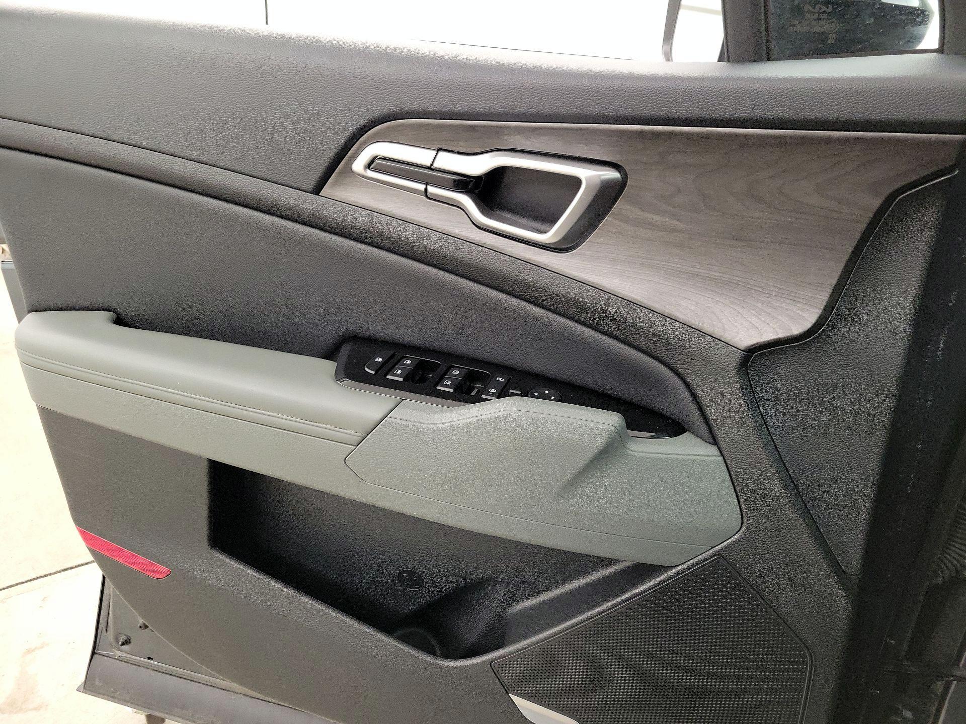 Thumbnail: 2023 Kia Sportage - 12