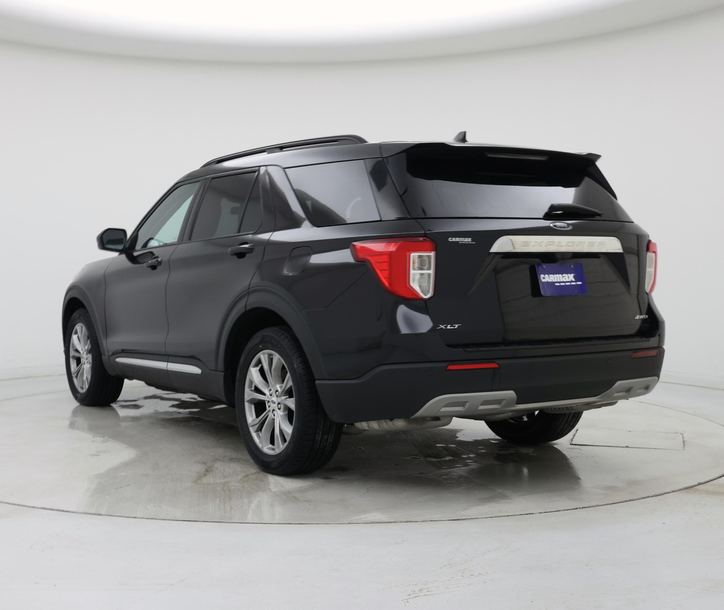 Thumbnail: 2022 Ford Explorer - 2