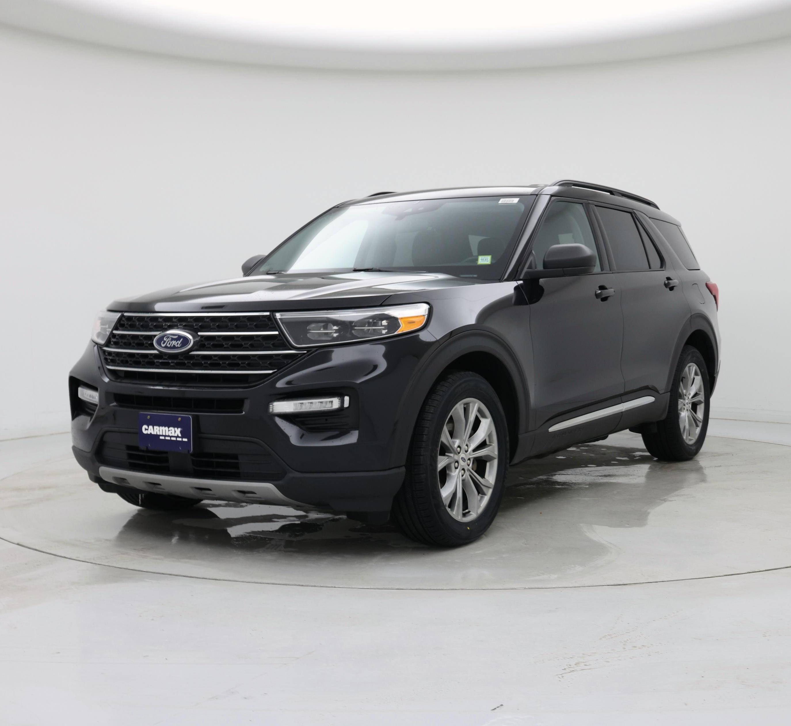 Thumbnail: 2022 Ford Explorer - 4