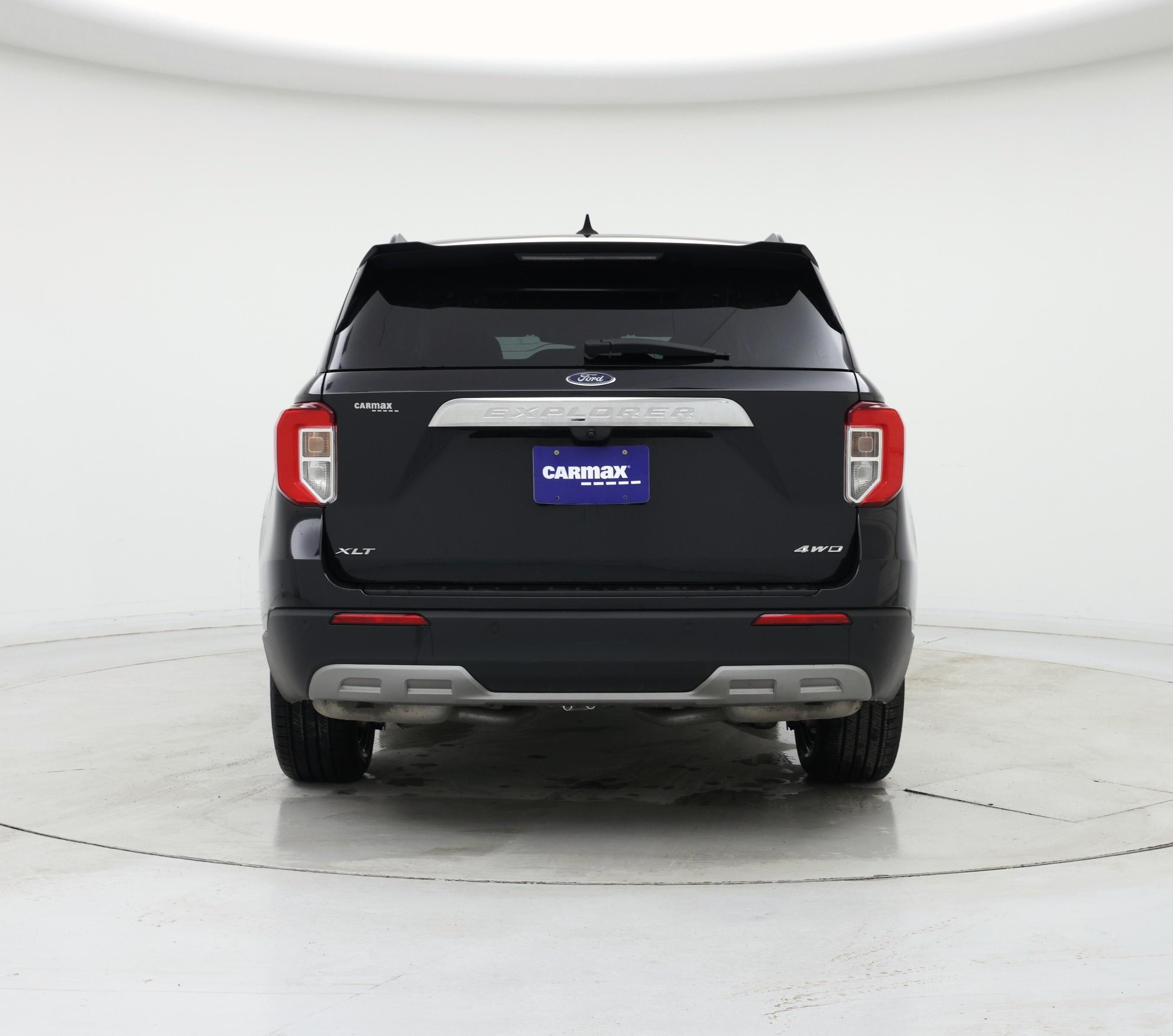 Thumbnail: 2022 Ford Explorer - 6