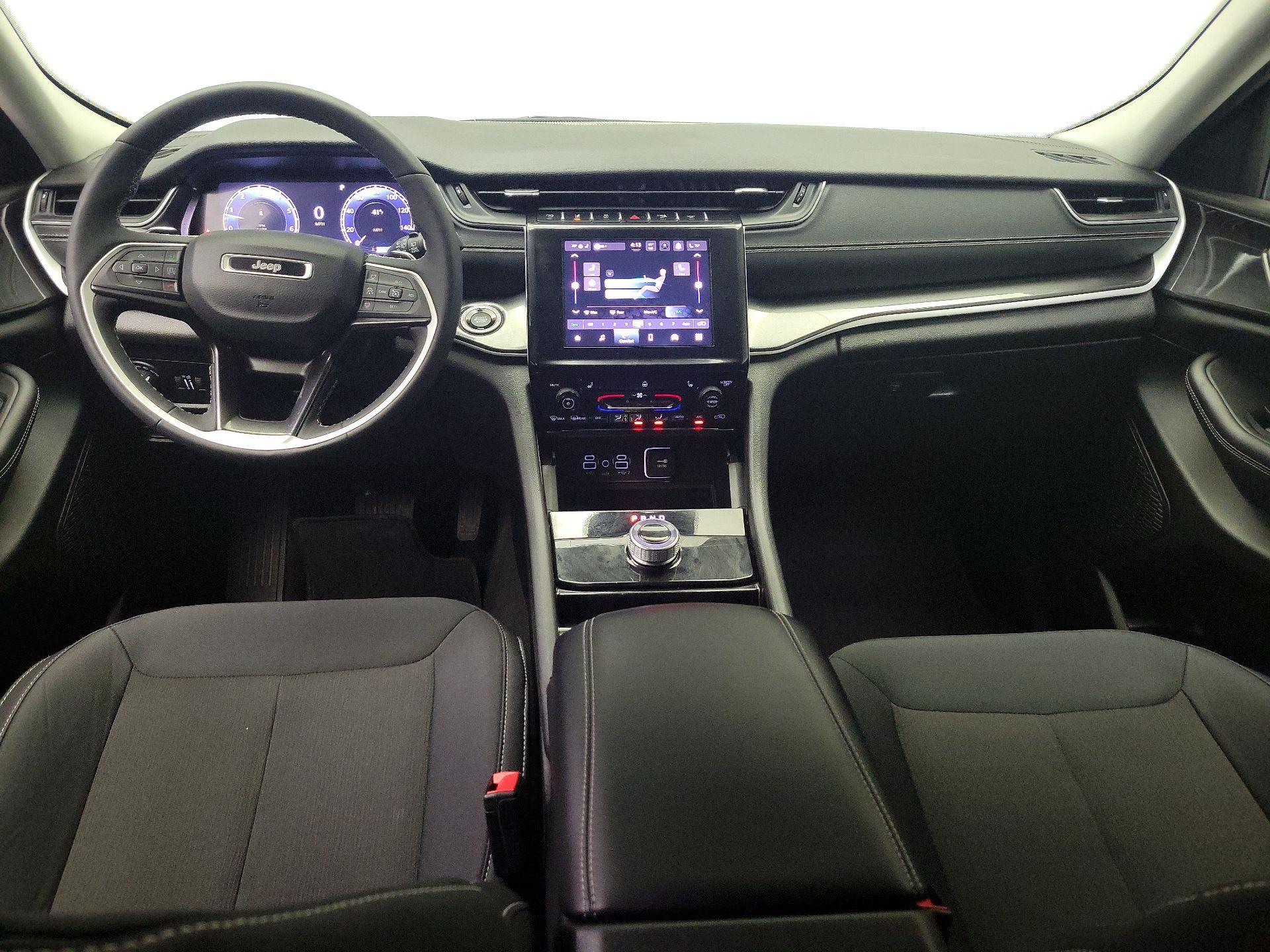 Thumbnail: 2023 Jeep Grand Cherokee - 9