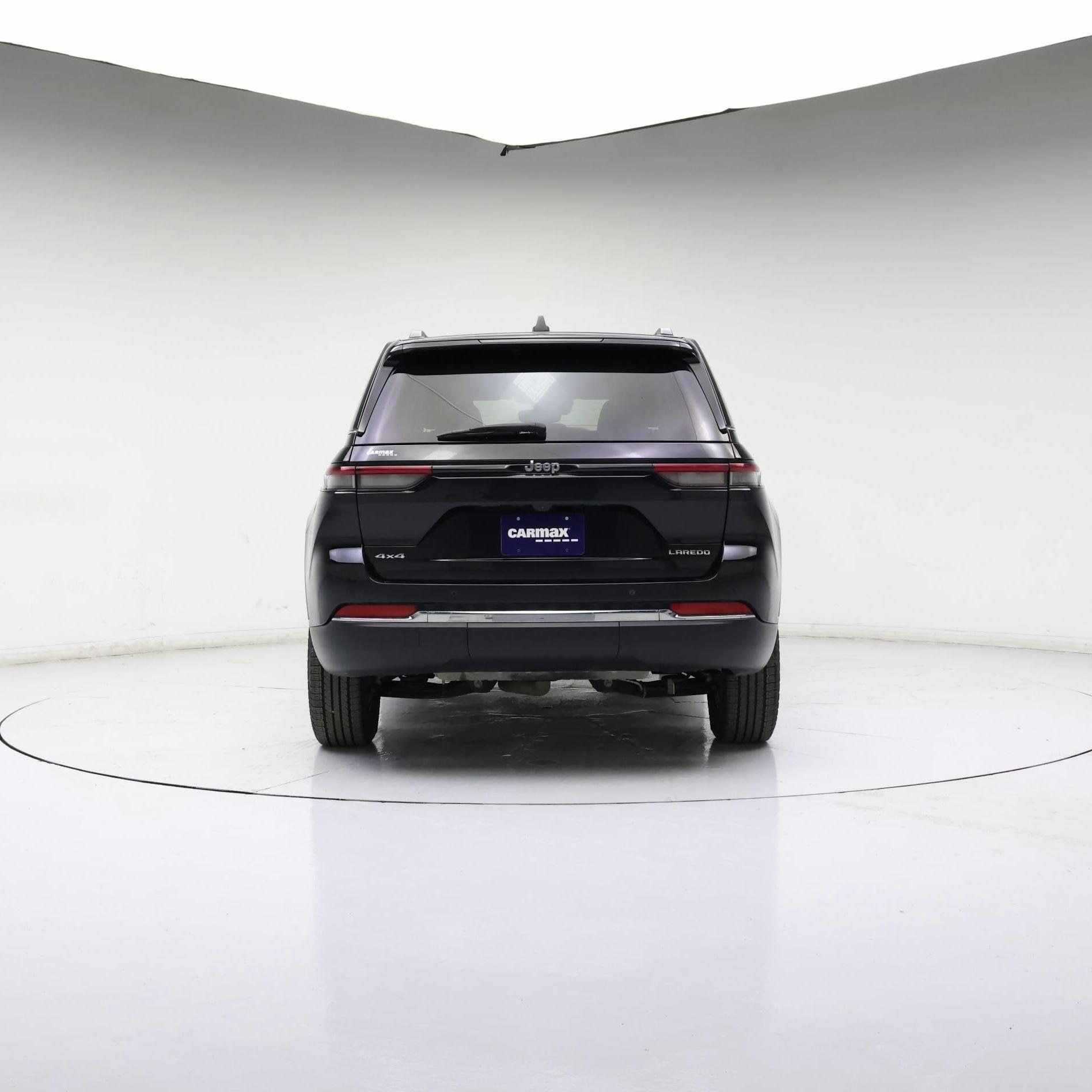 Thumbnail: 2023 Jeep Grand Cherokee - 6