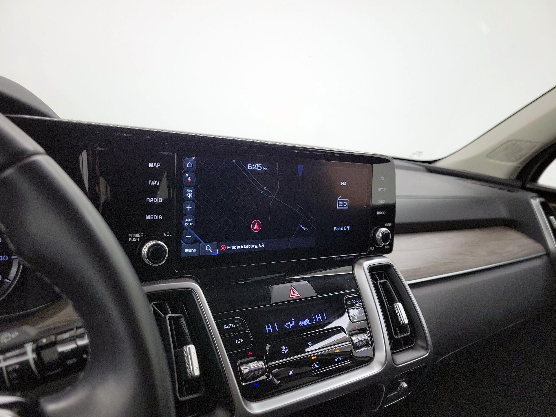 Thumbnail: 2023 Kia Sorento - 14