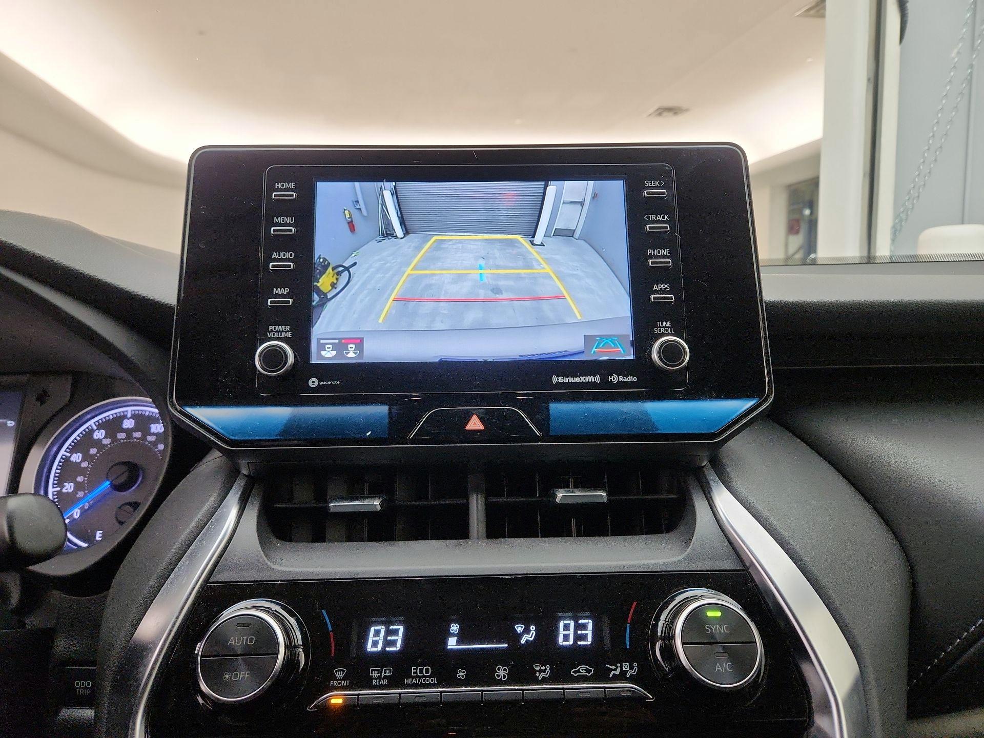 Thumbnail: 2021 Toyota Venza - 14