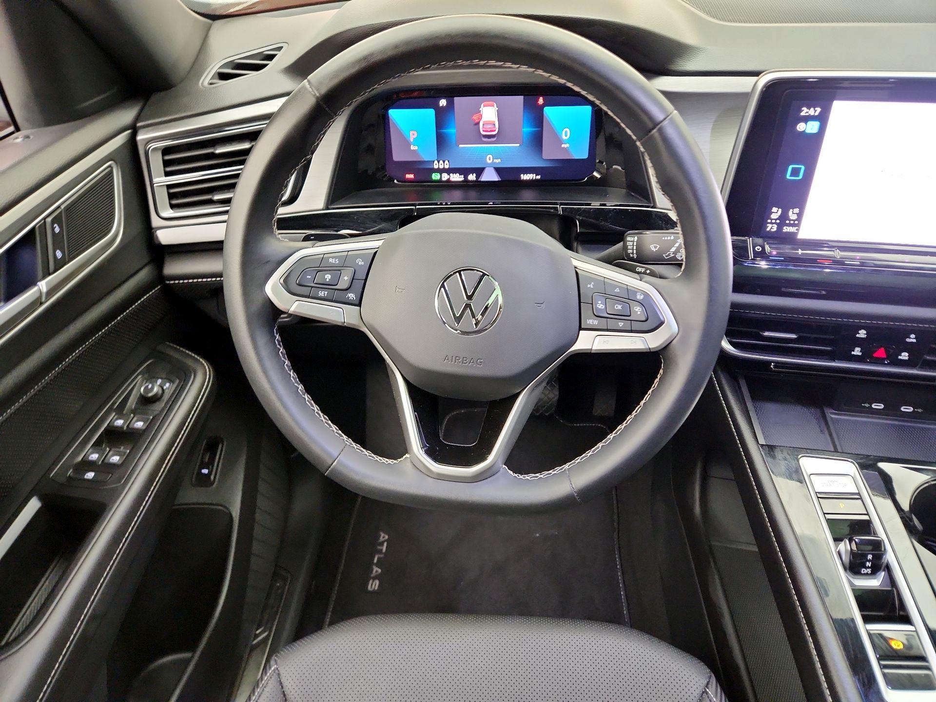 Thumbnail: 2024 Volkswagen Atlas - 10