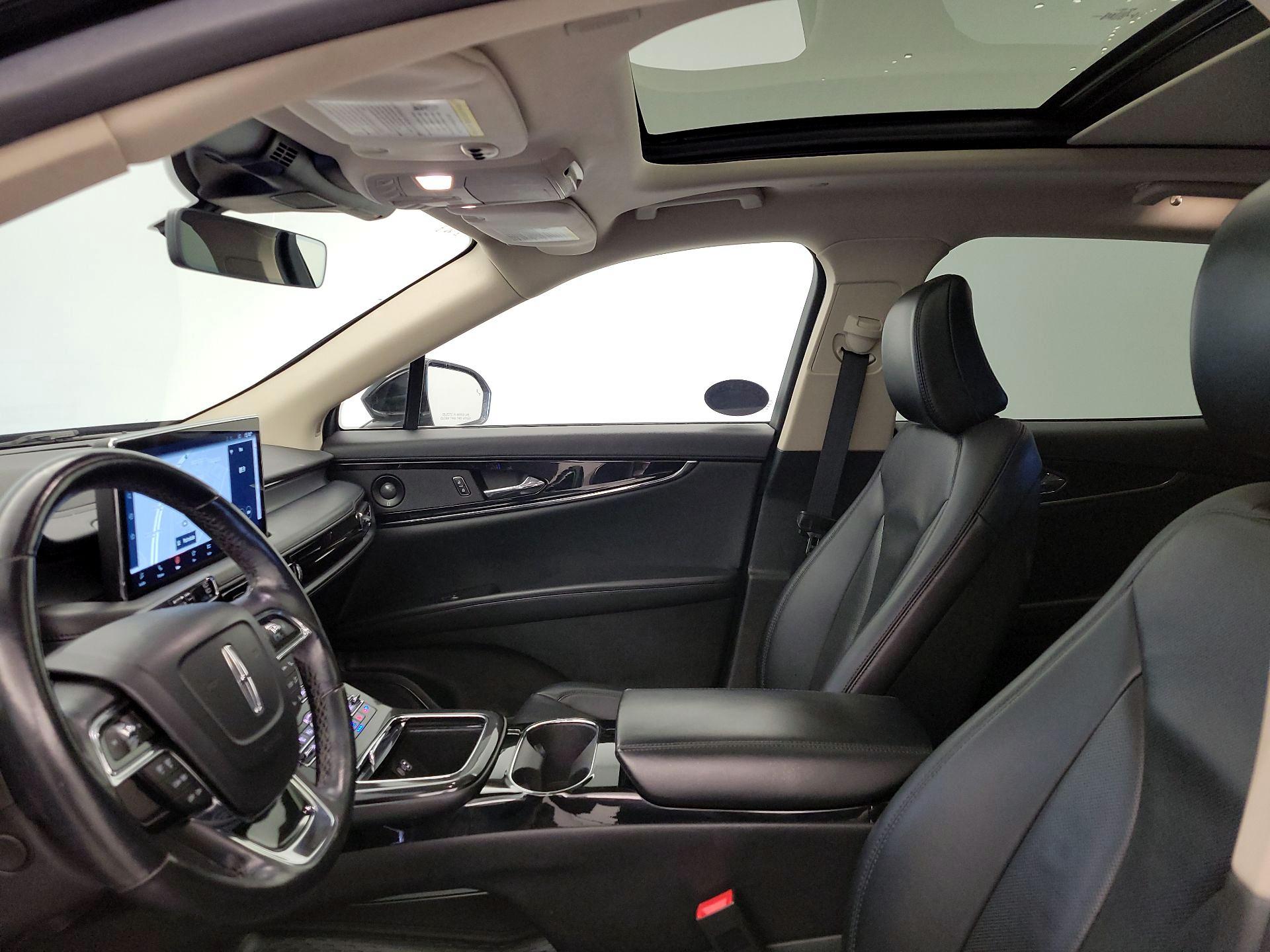 Thumbnail: 2023 Lincoln Nautilus - 20