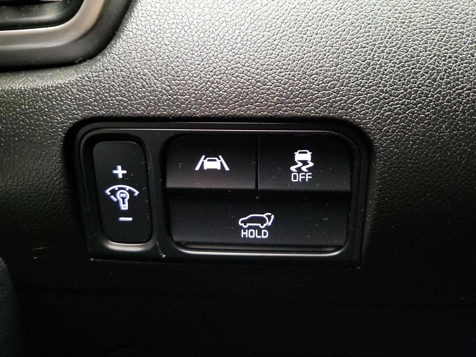 Thumbnail: 2023 Kia Sorento - 13