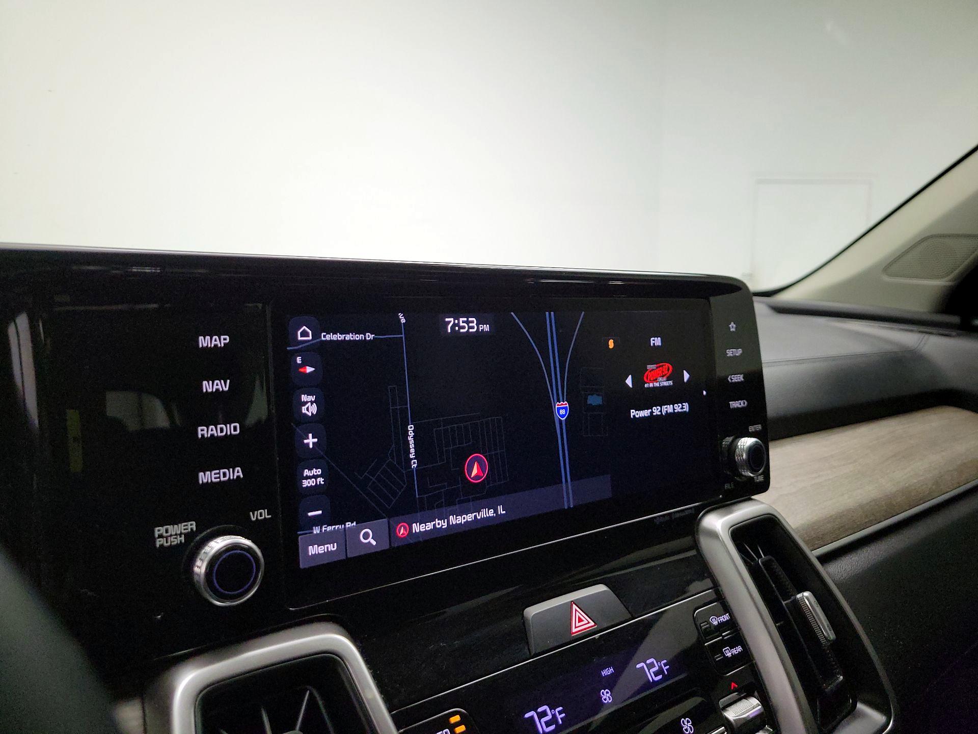 Thumbnail: 2023 Kia Sorento - 14