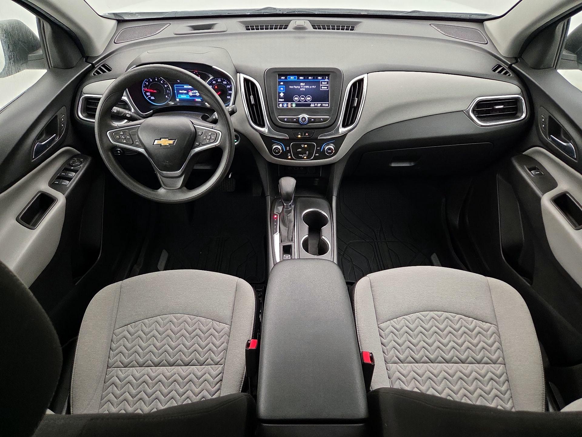 Thumbnail: 2022 Chevrolet Equinox - 9