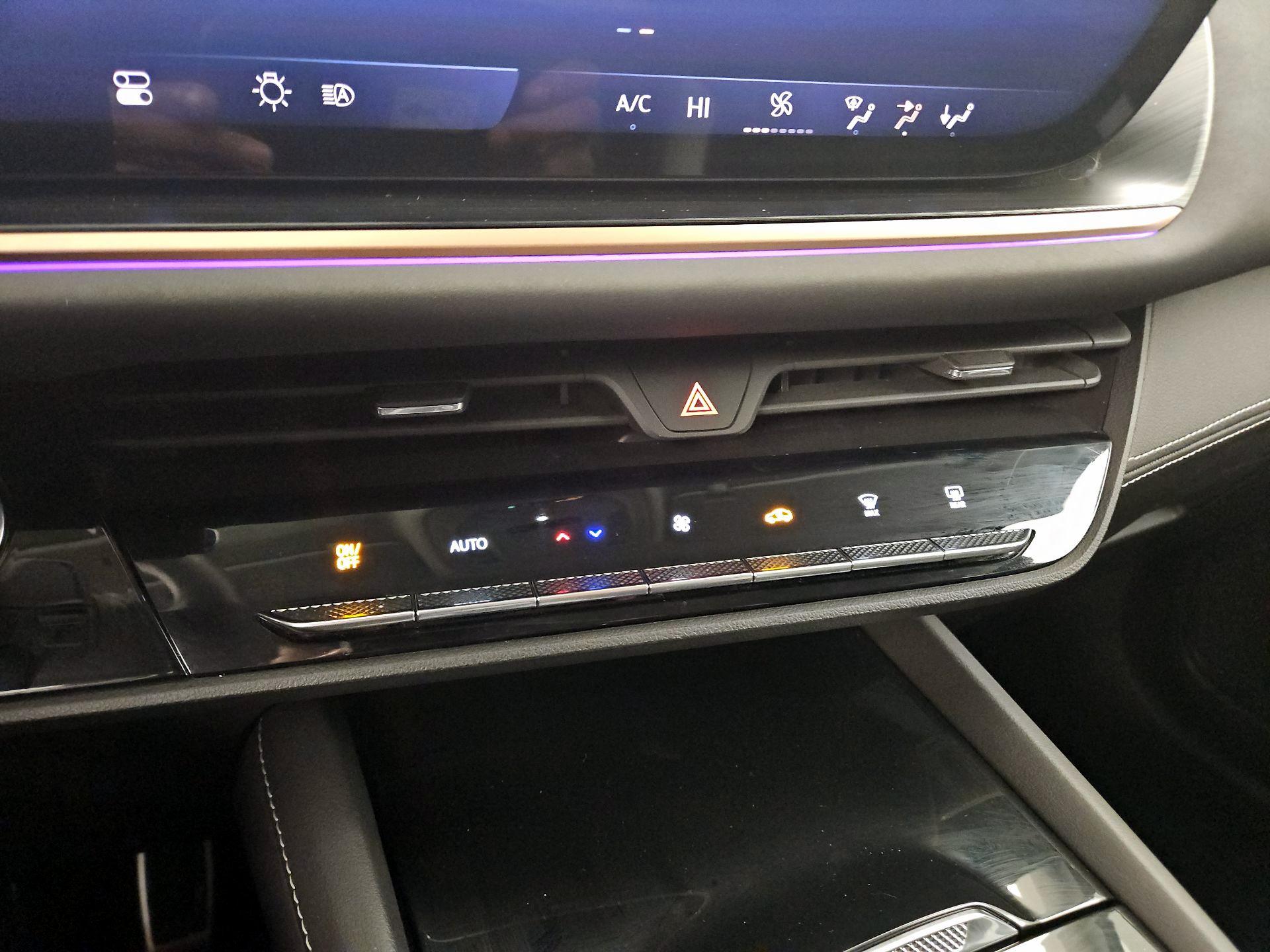 Thumbnail: 2025 Buick Envision - 17