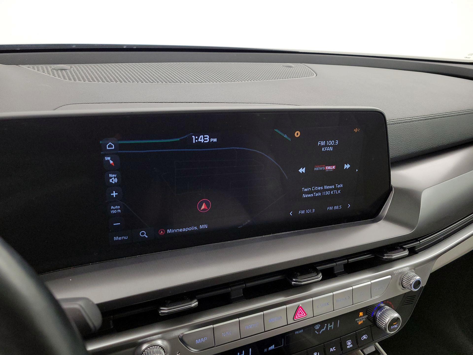 Thumbnail: 2023 Kia Telluride - 14