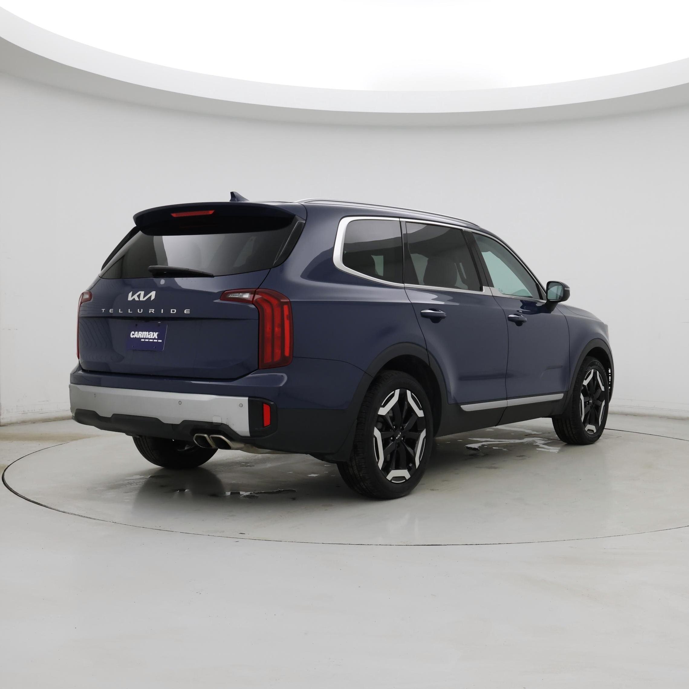 Thumbnail: 2023 Kia Telluride - 8
